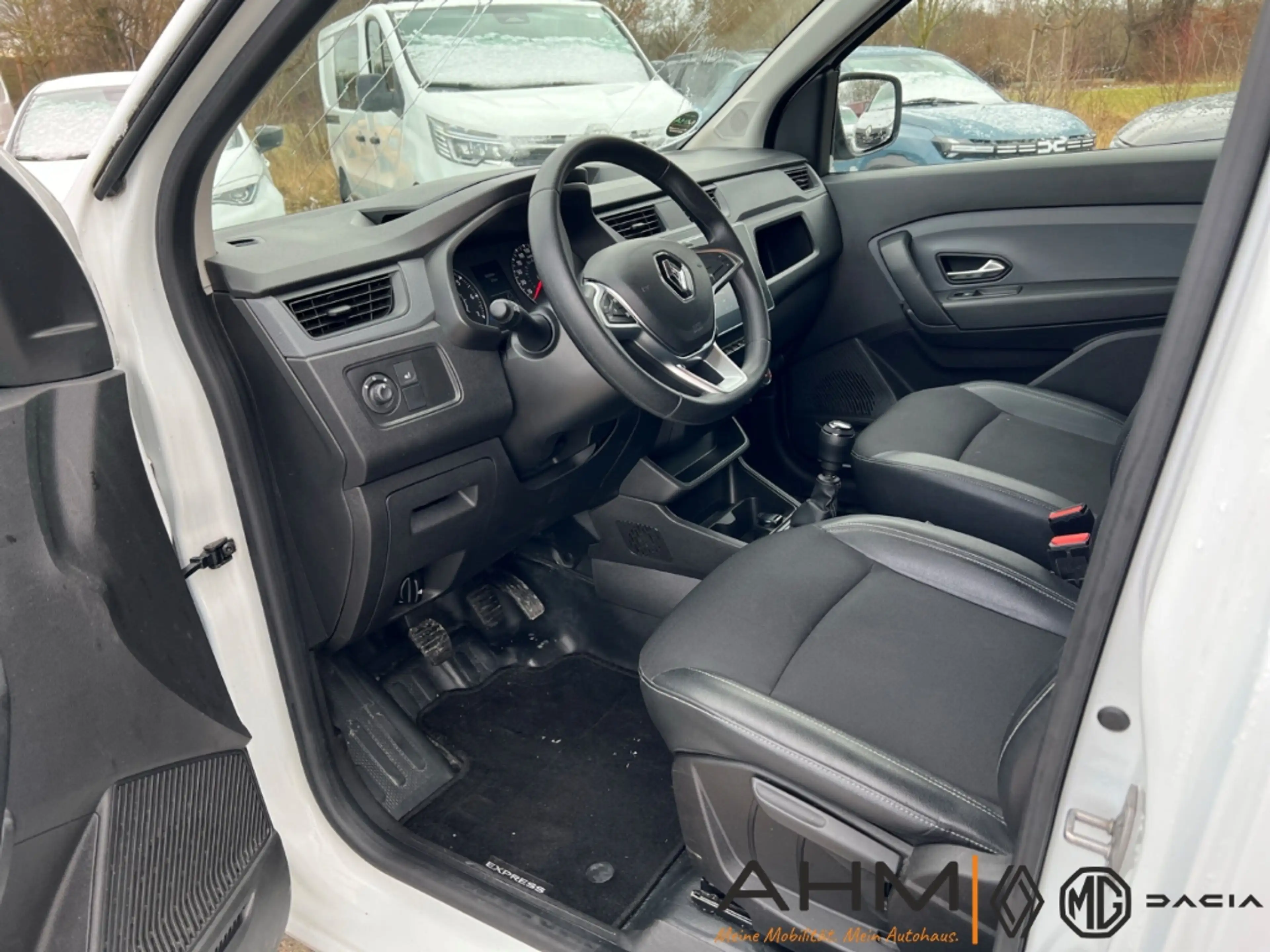 Renault Express Extra 1.3 TCe 100 KLANG & KLIMA MwSt ausweisbar — photo 10