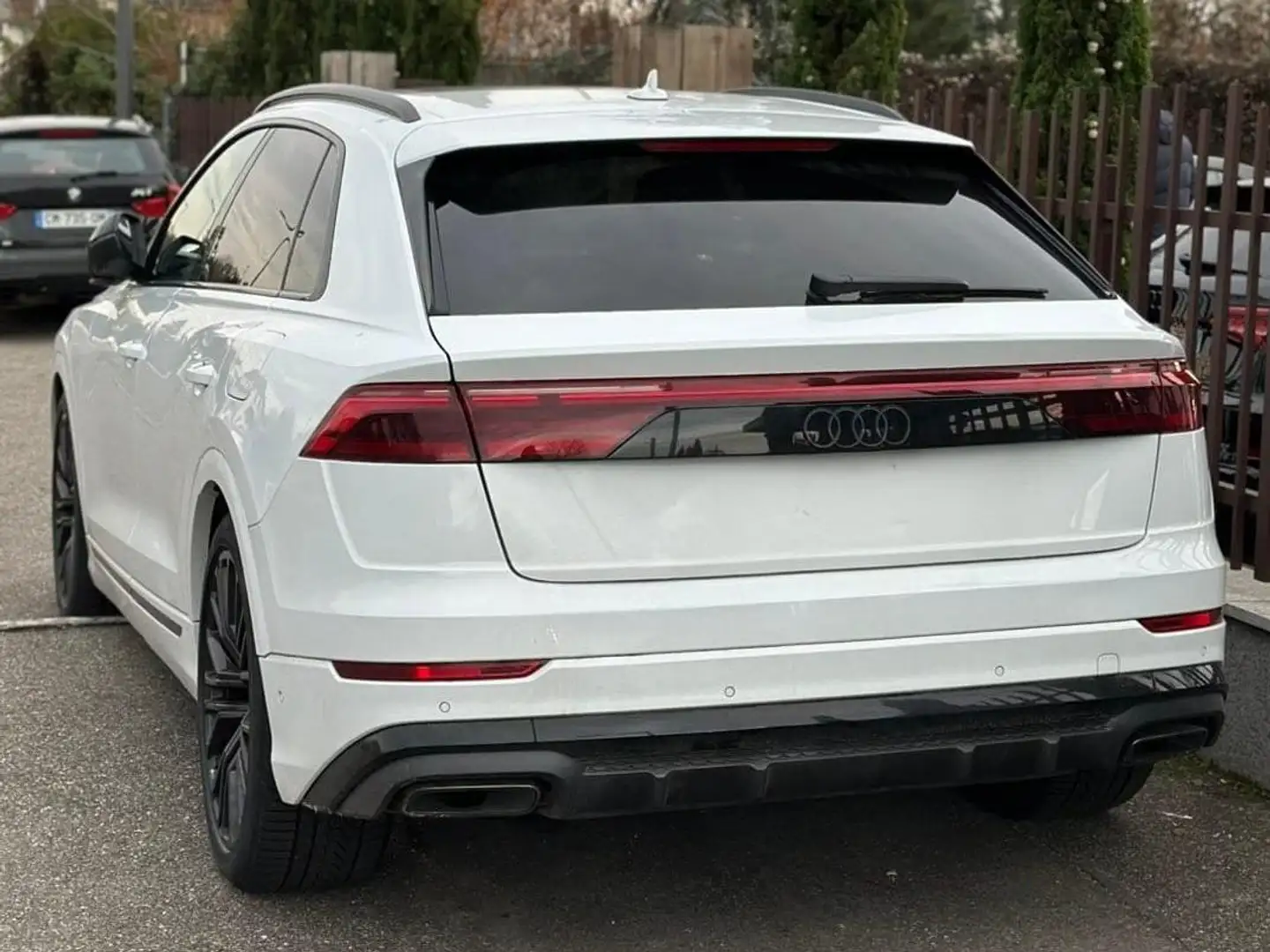 Audi Q8 60 TFSI e Blanc - 2
