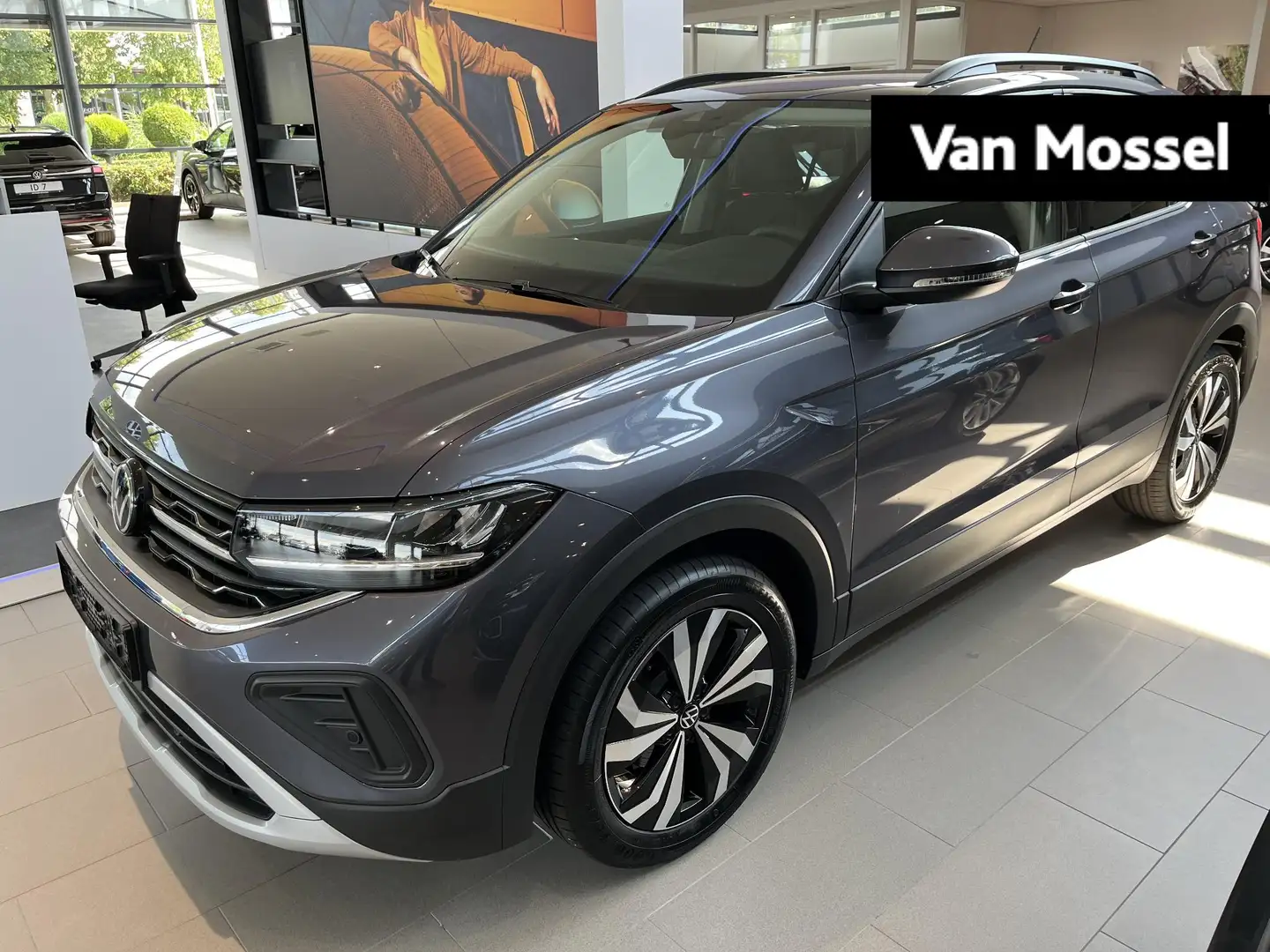 Volkswagen T-Cross 1.0 TSI Life Edition Climate Control | Stoelverwar Grigio - 1