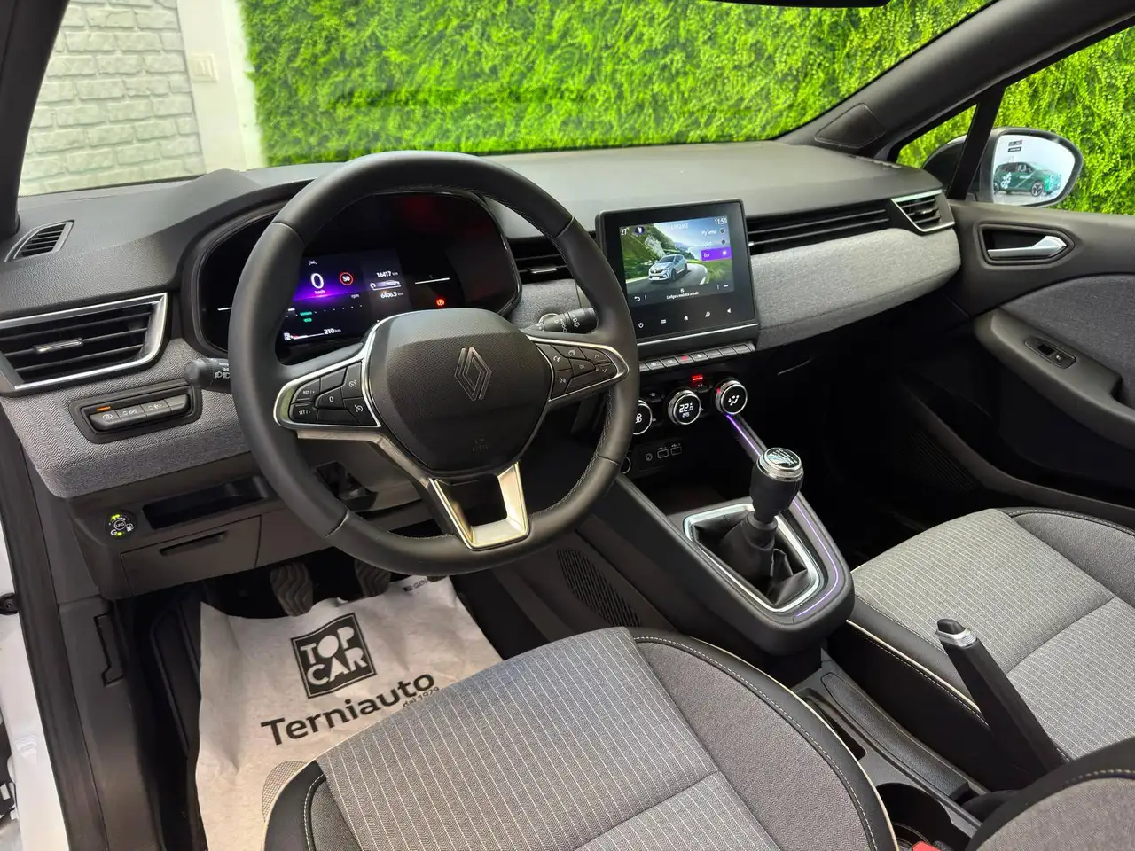 Renault Clio V 2023 1.0 tce Techno Gpl 100cv, миниатюра 12