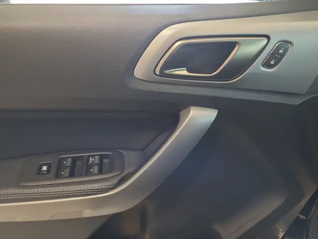Ford Ranger view 8