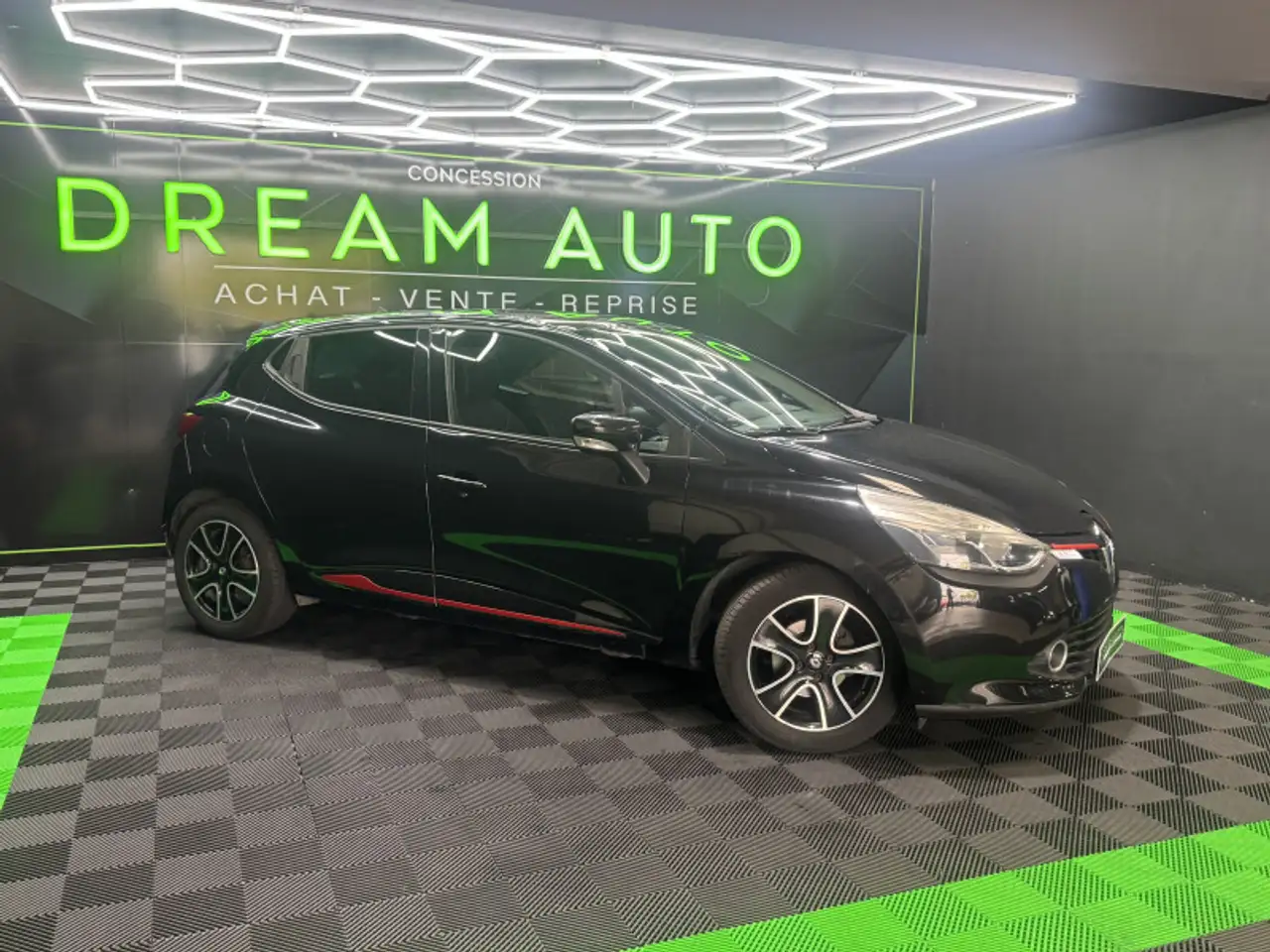 Renault Clio Citadine 5 portes — photo 2