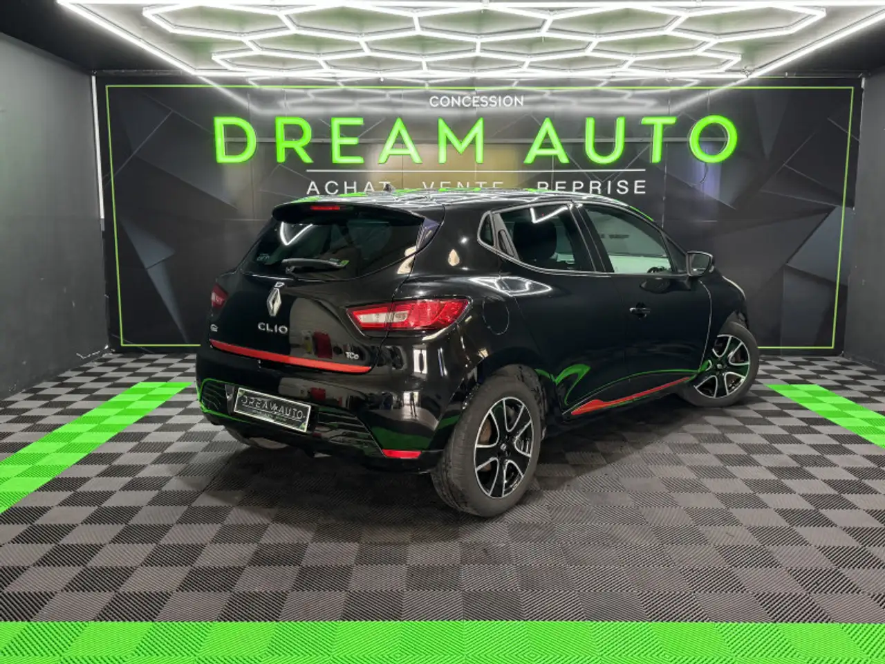 Renault Clio Citadine 5 portes — photo 4