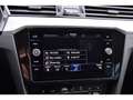 Volkswagen Passat Variant 2.0 TDI DSG ACC ATT RMQ GPS LANE PDC 1° MAIN Noir - thumbnail 11