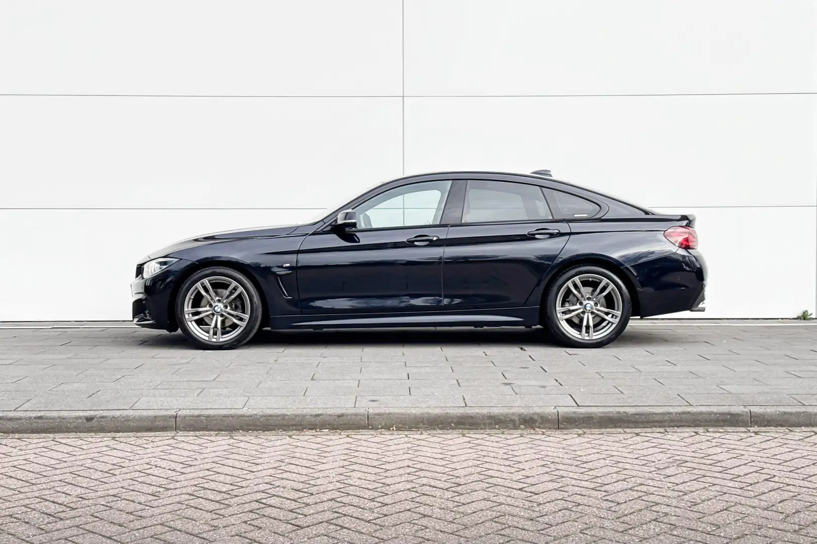 BMW 418 4 Serie Gran Coupé 418i M Sport Noir - 2