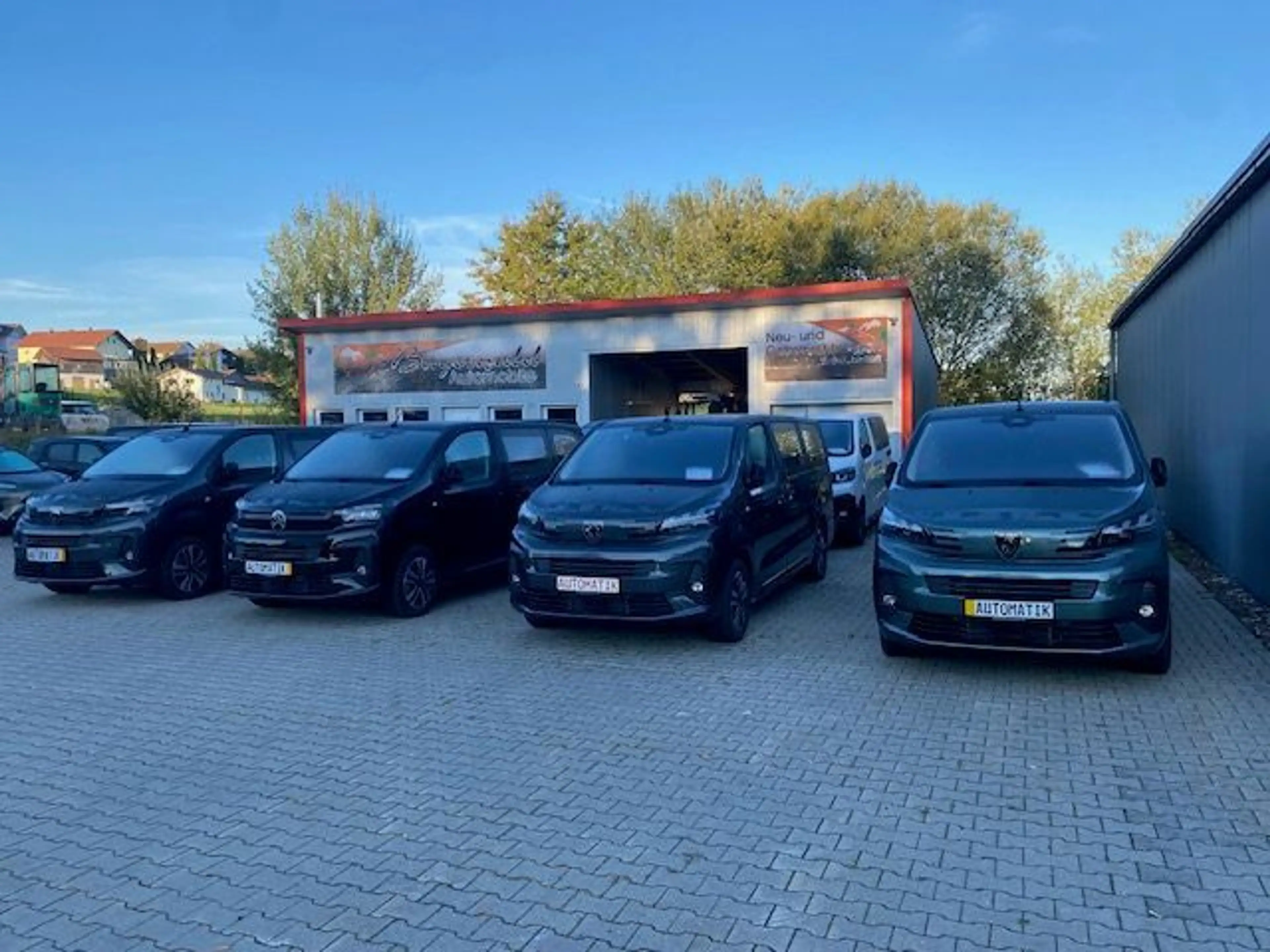 Peugeot Traveller Allure 2,2 Diesel diverse teilw sofort