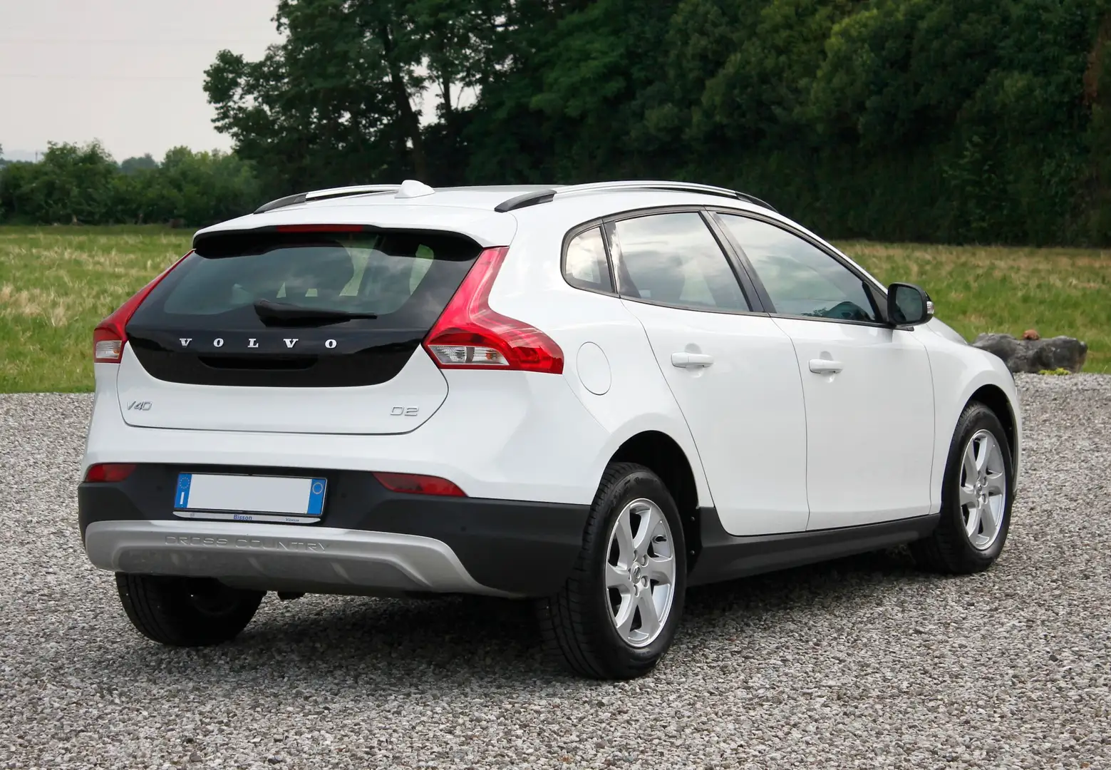 Volvo V40 Cross Country V40 II 2012 Cross Country 2.0 d2 Momentum my17 Alb - 1