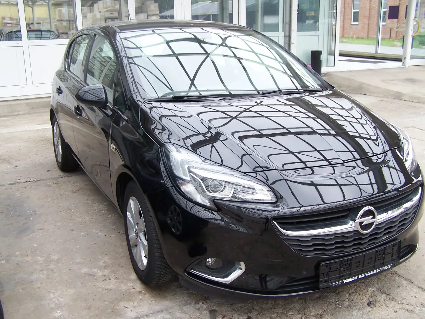 Opel Corsa Innovation ecoFlex Schwarz - 2