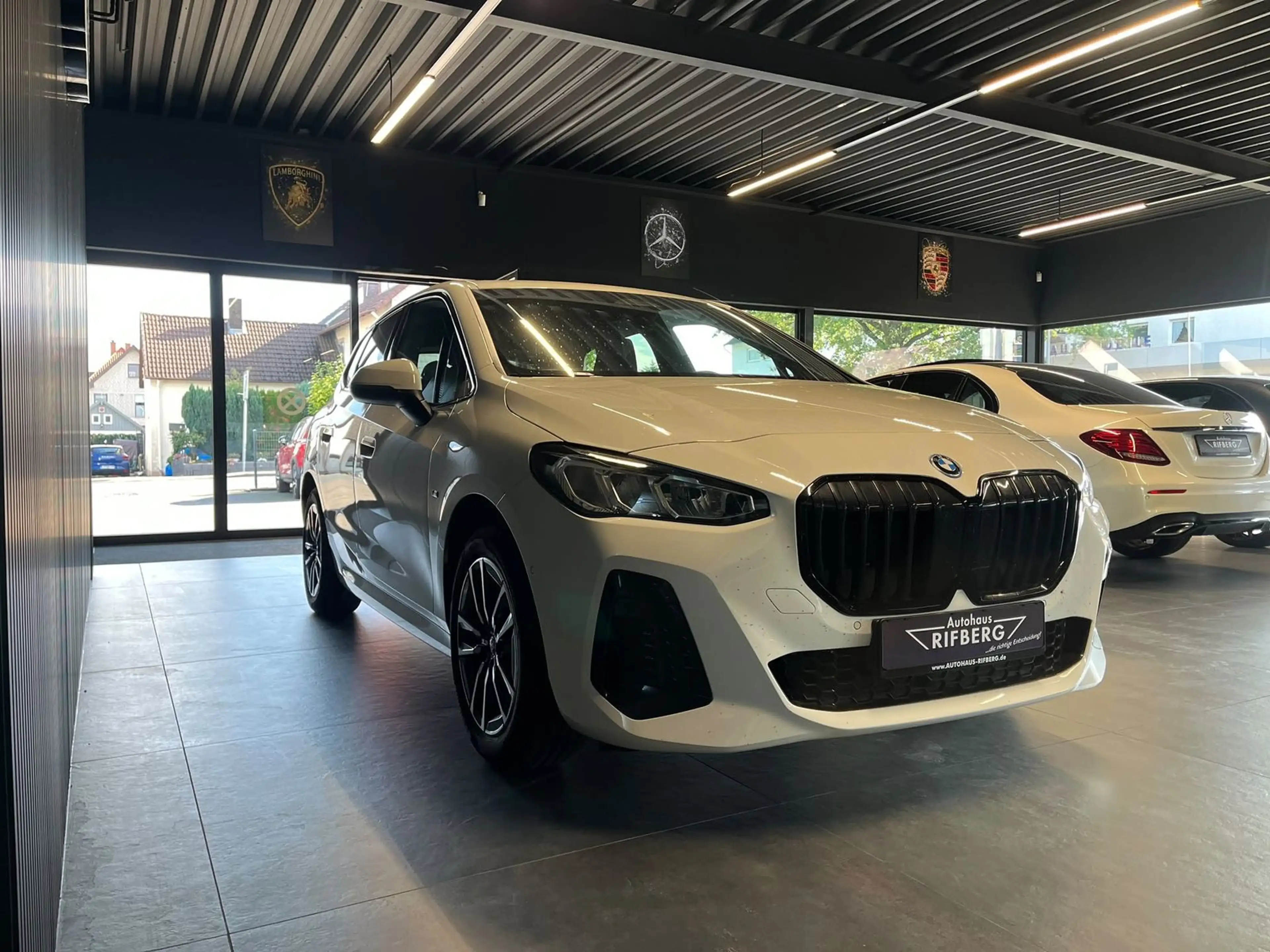 BMW 225 e xDrive M-Sport AHK/LiveCockp — photo 2