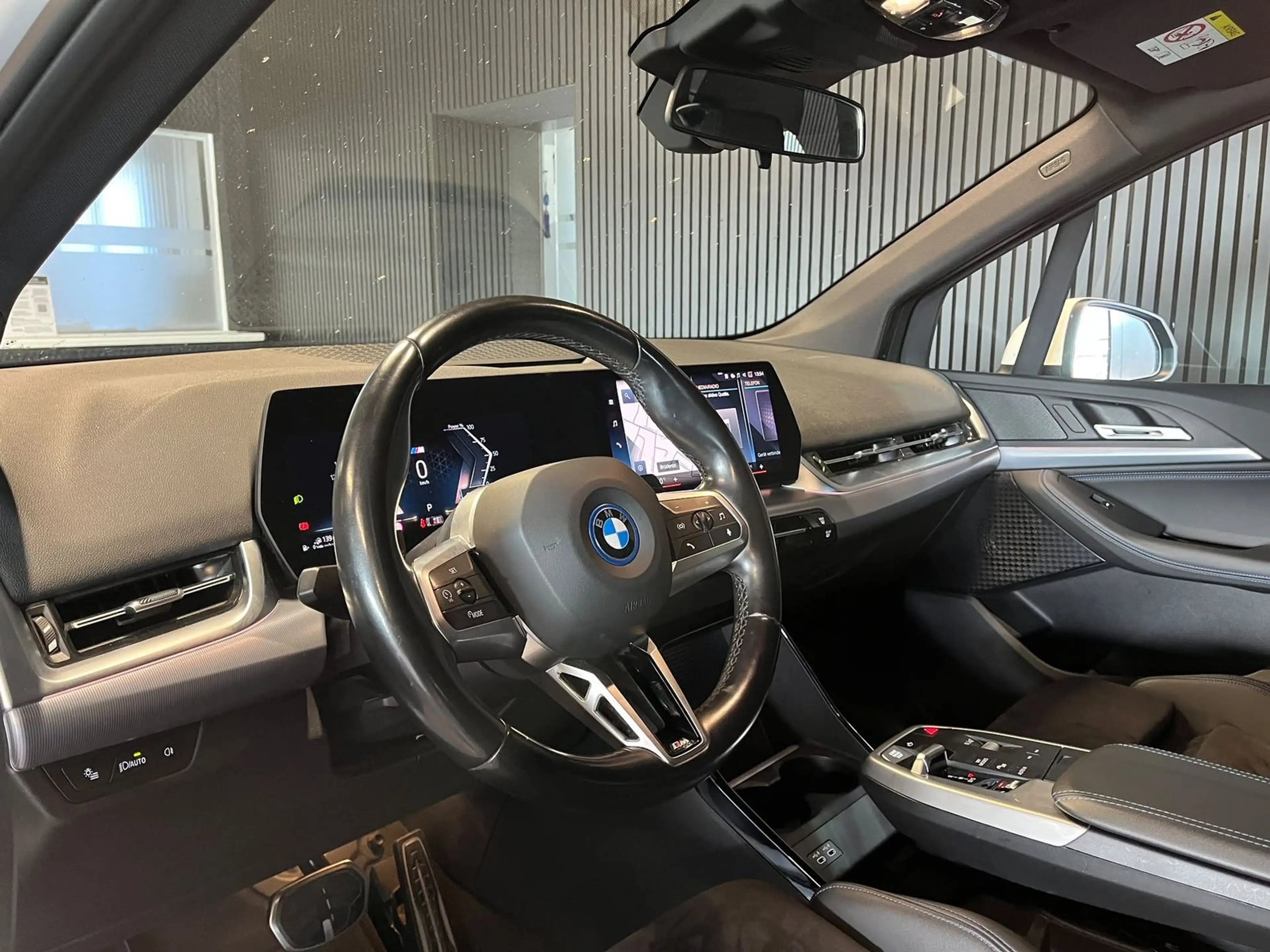 BMW 225 e xDrive M-Sport AHK/LiveCockp — photo 9