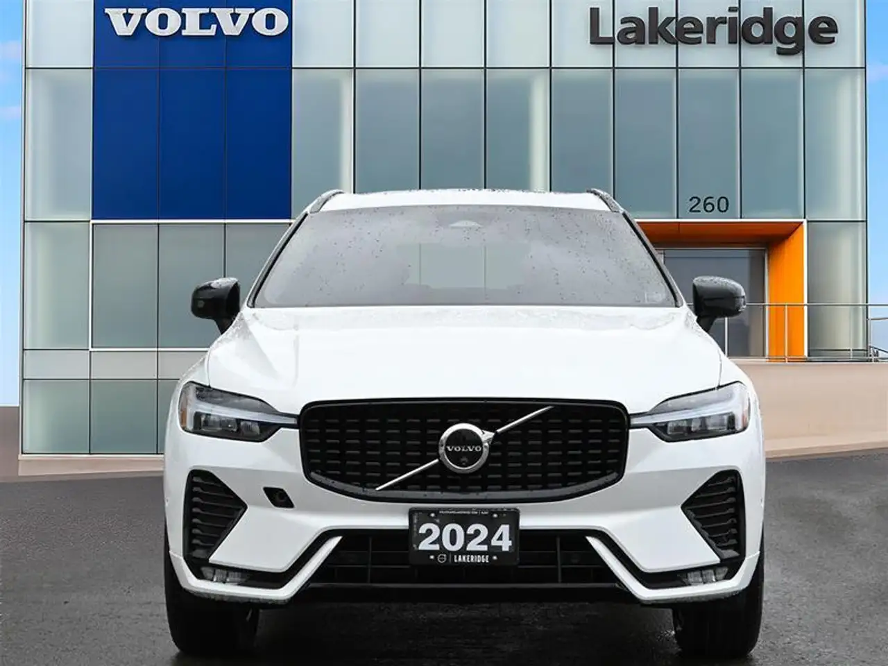Volvo XC60 снимка Volvo XC60