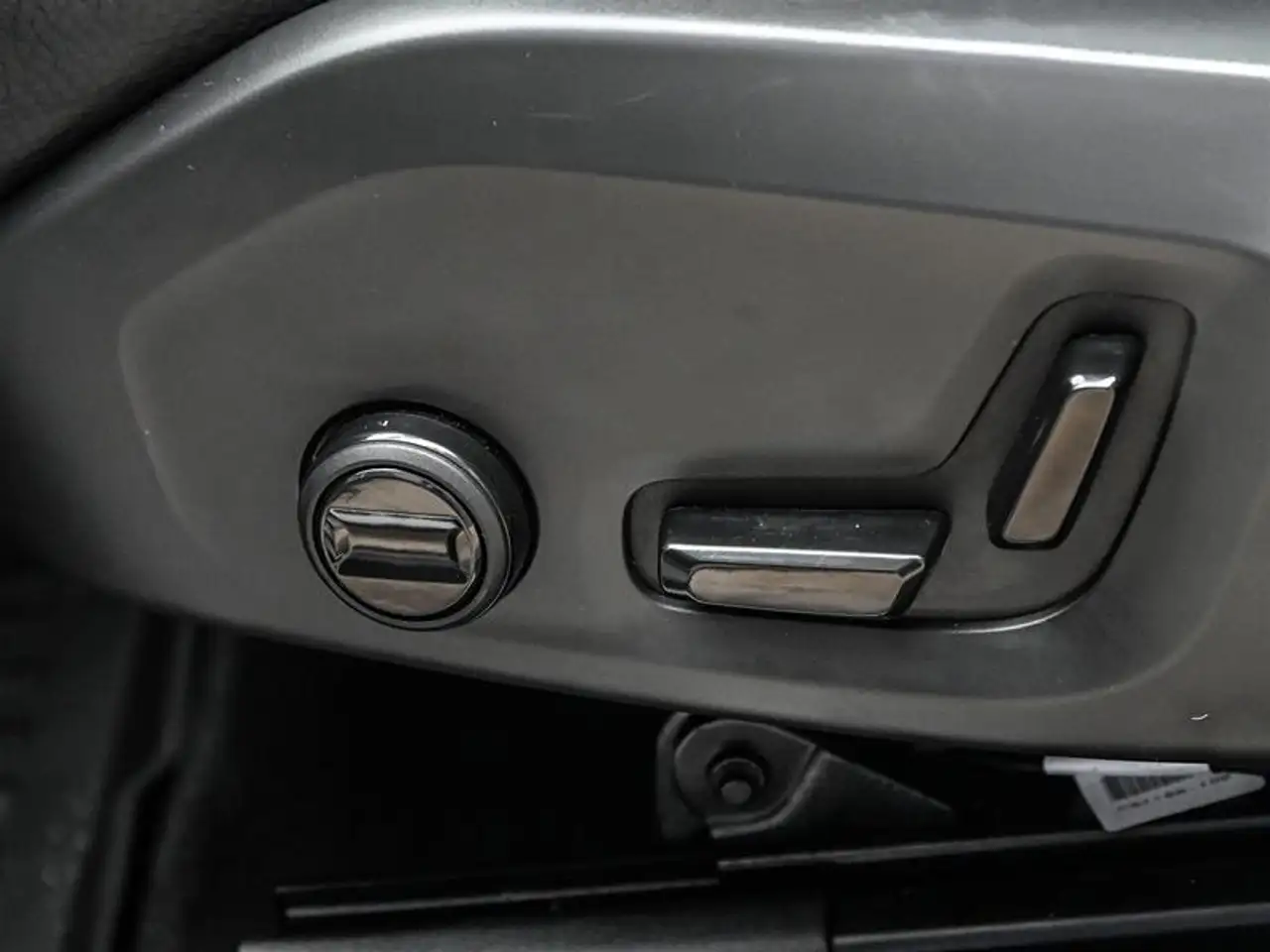 Volvo XC60 снимка Volvo XC60