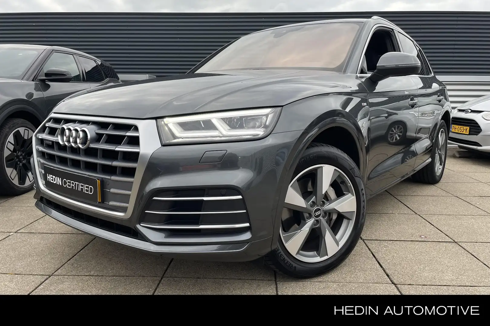 Audi Q5 50 TFSI e quattro S edition | PHEV Gris - 1