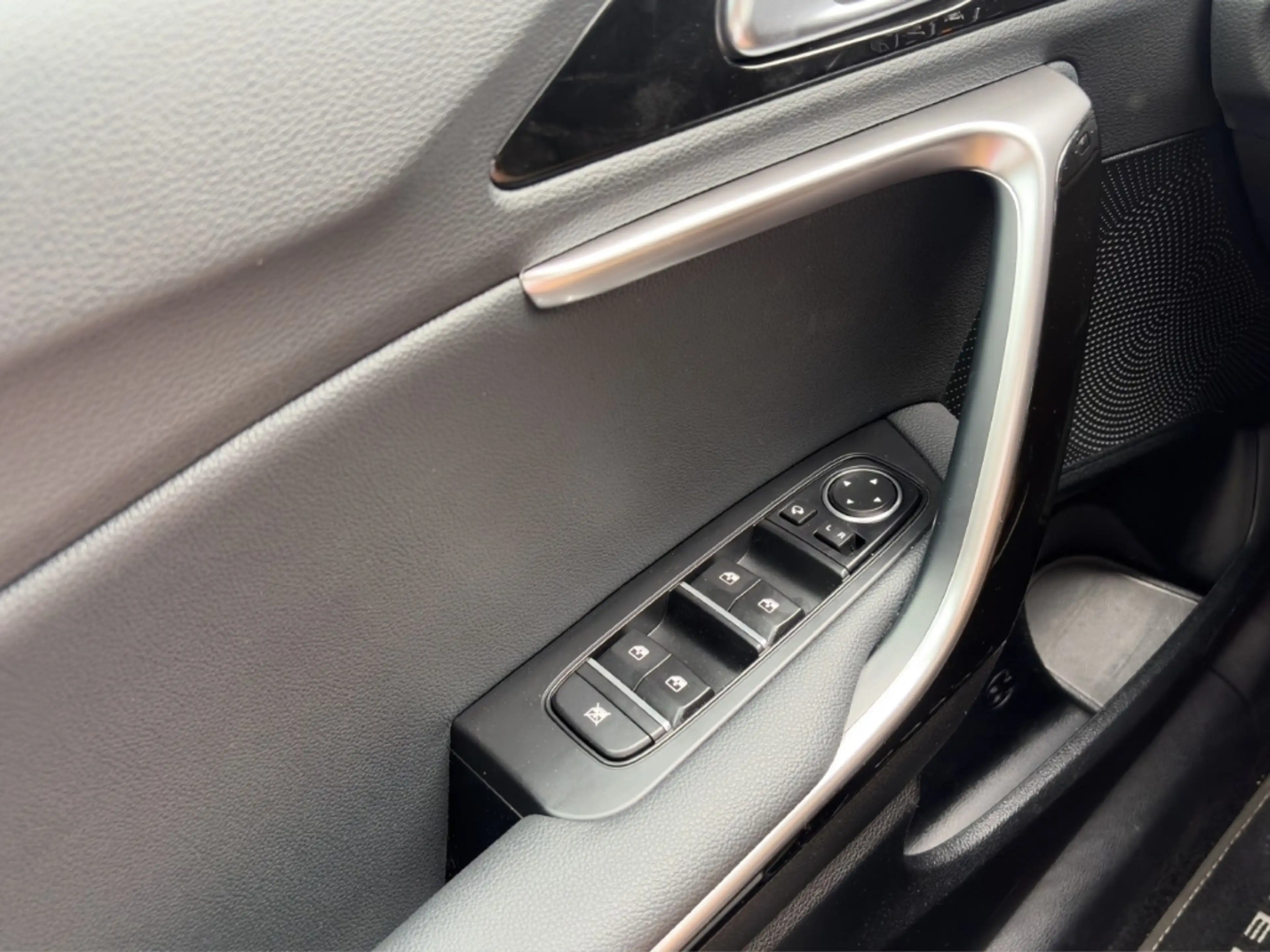 Kia XCeed Plug-In Hybrid SPIRIT 1,6 GDI *LED*CARPLAY*CAM* — photo 13