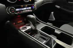 Nissan Sentra снимка Nissan Sentra