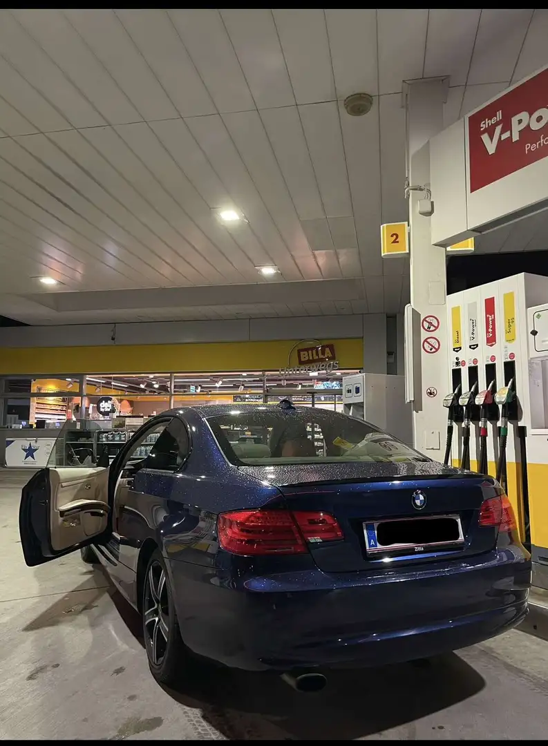 BMW 320 e92 Coupé - 1