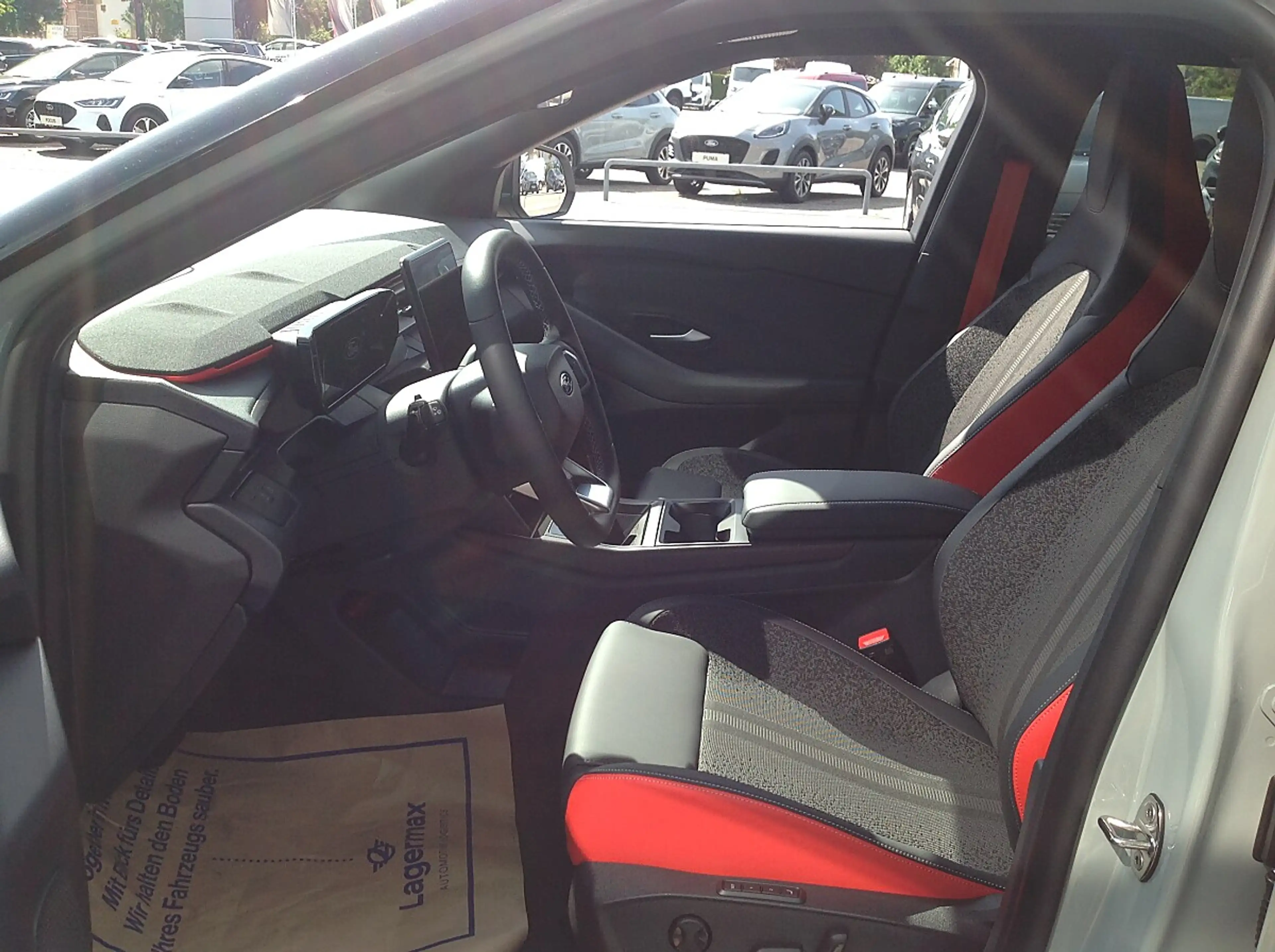 Ford Explorer Elektro Dual Motor 77kWh AWD Collection — photo 13