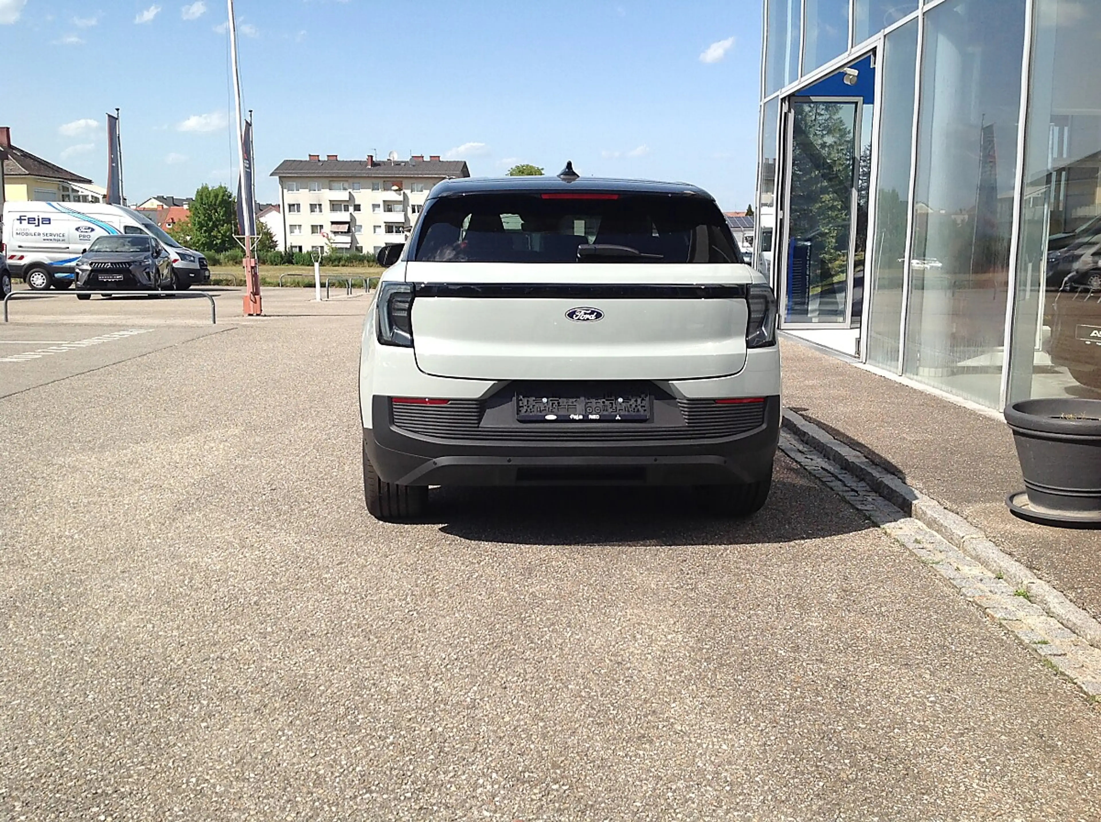 Ford Explorer Elektro Dual Motor 77kWh AWD Collection — photo 4