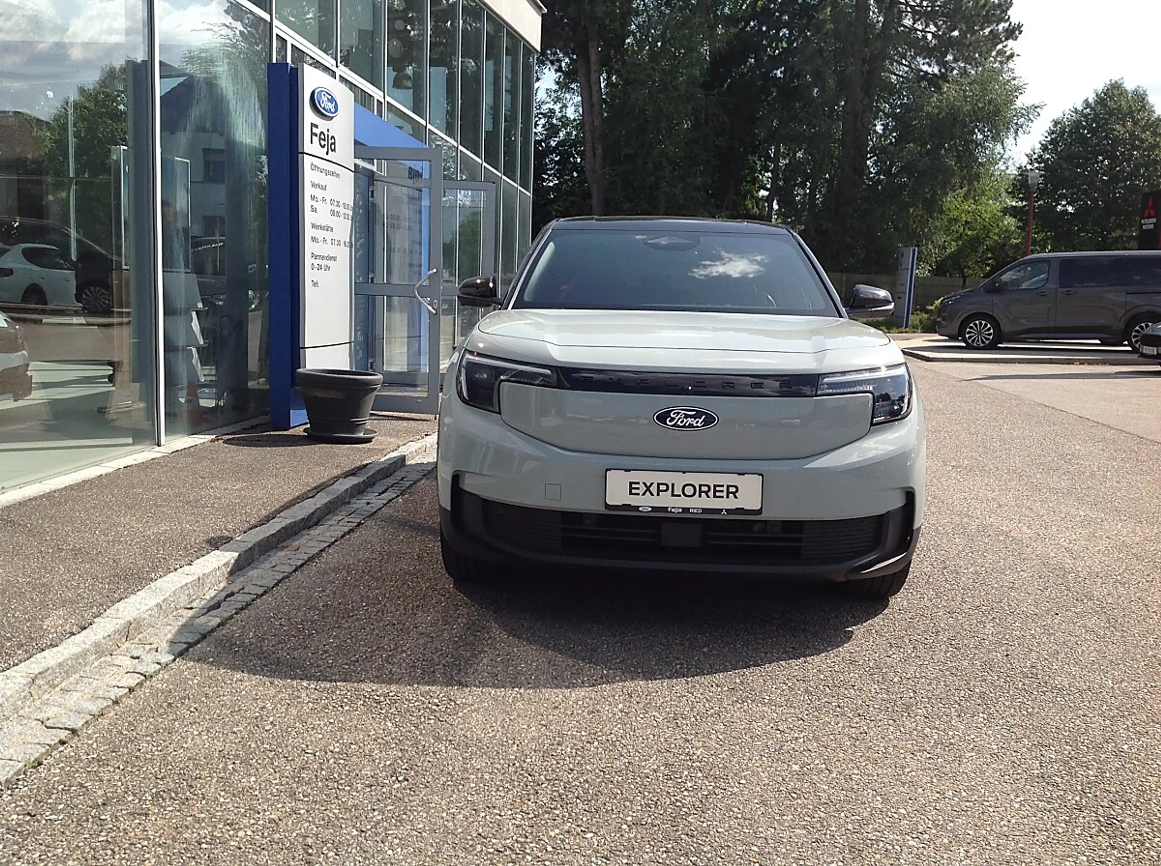 Ford Explorer Elektro Dual Motor 77kWh AWD Collection — photo 2