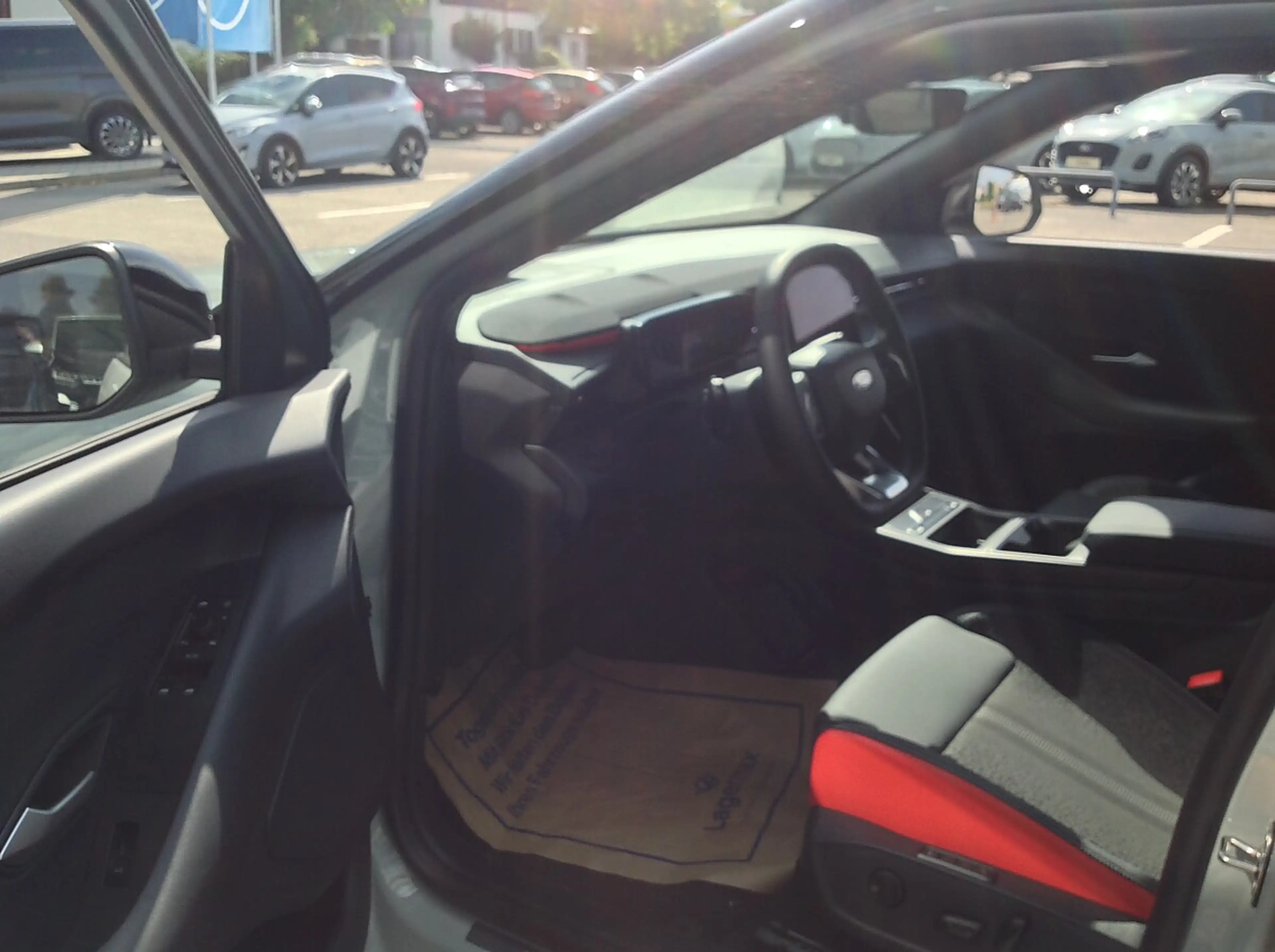 Ford Explorer Elektro Dual Motor 77kWh AWD Collection — photo 14