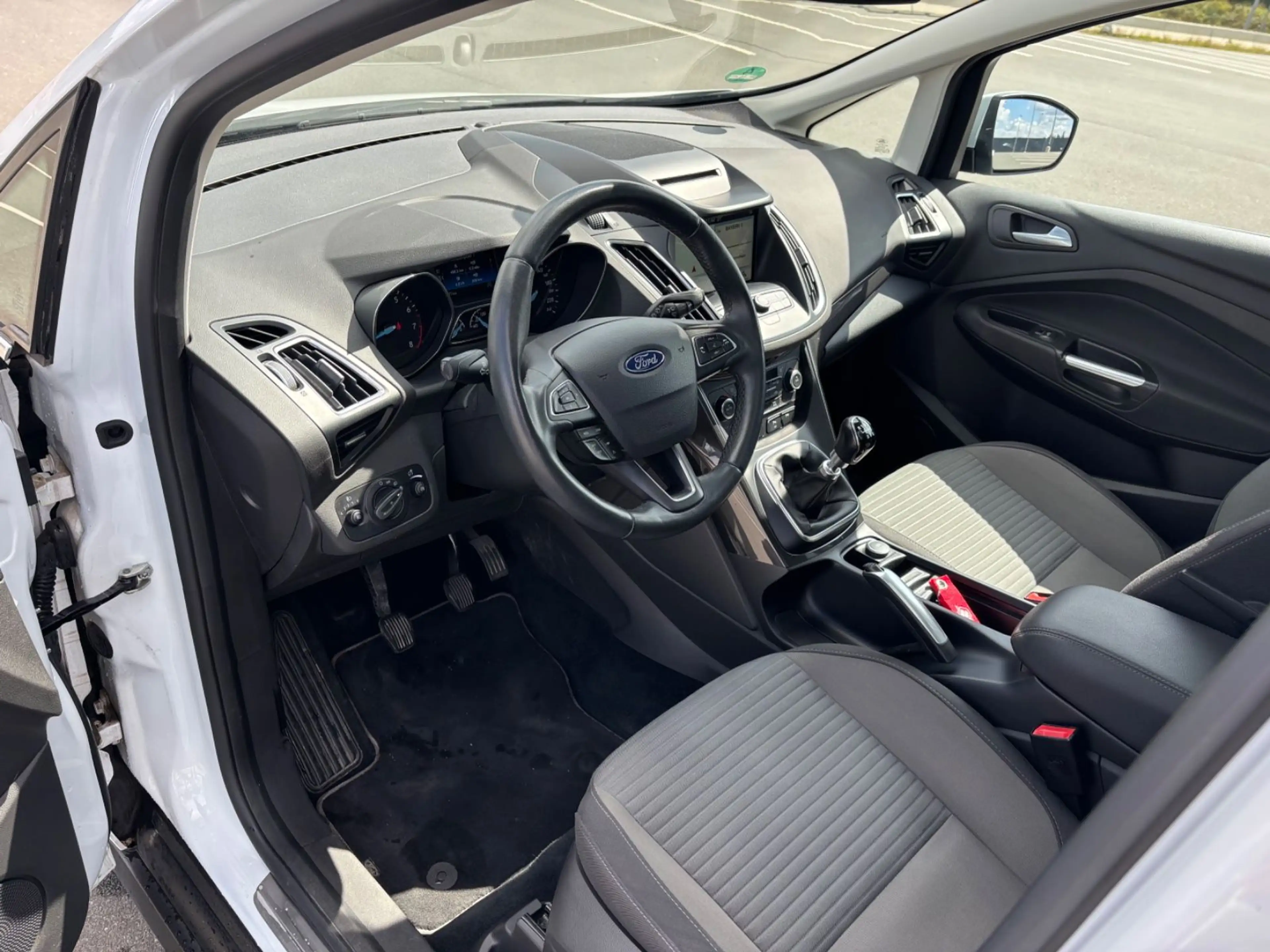 Ford C-Max Titanium ALU PANO NAVI SHZ LHZ — photo 9