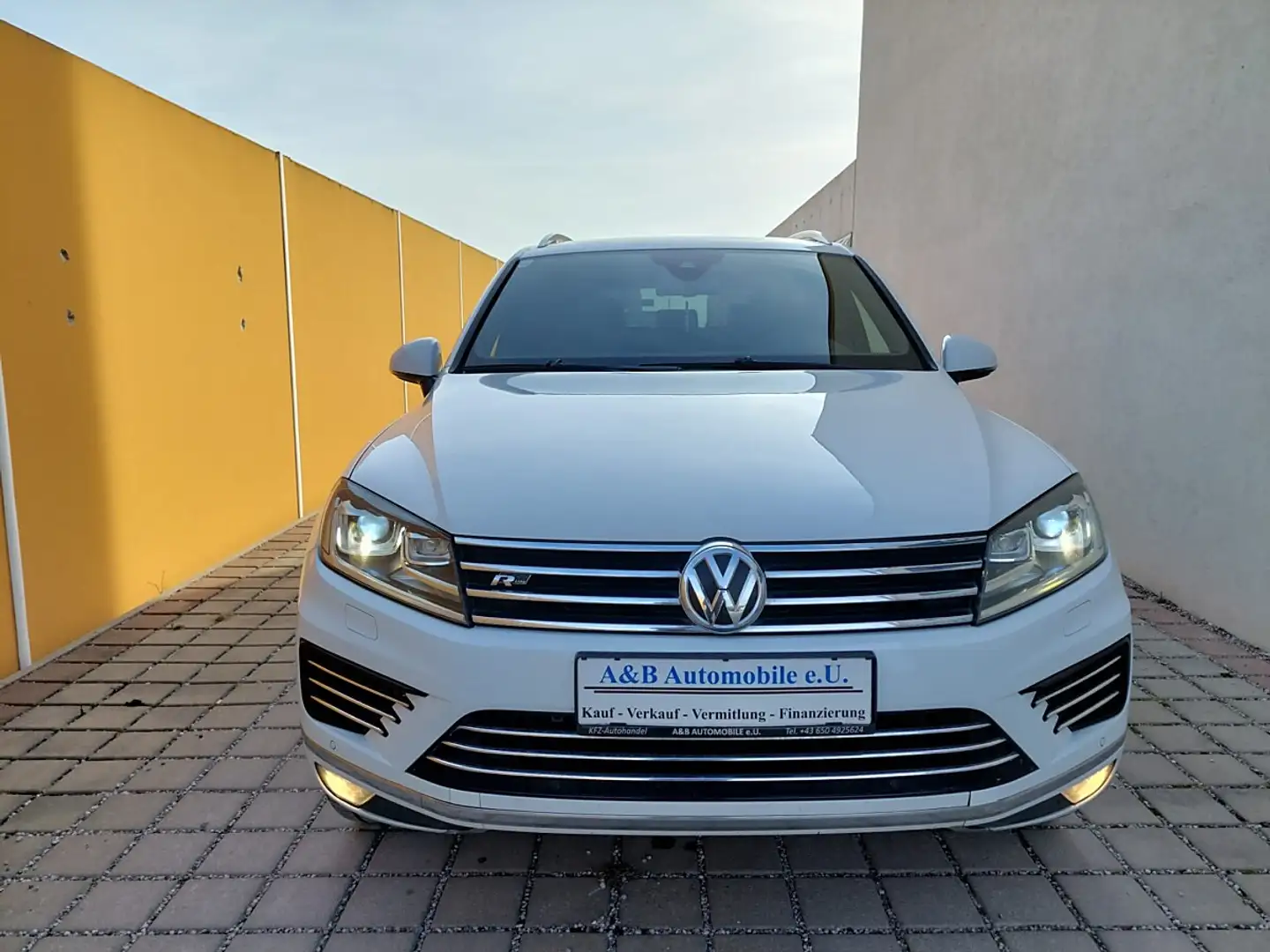 Volkswagen Touareg Sport Austria V6 TDI BMT 4Motion R Line Weiß - 2