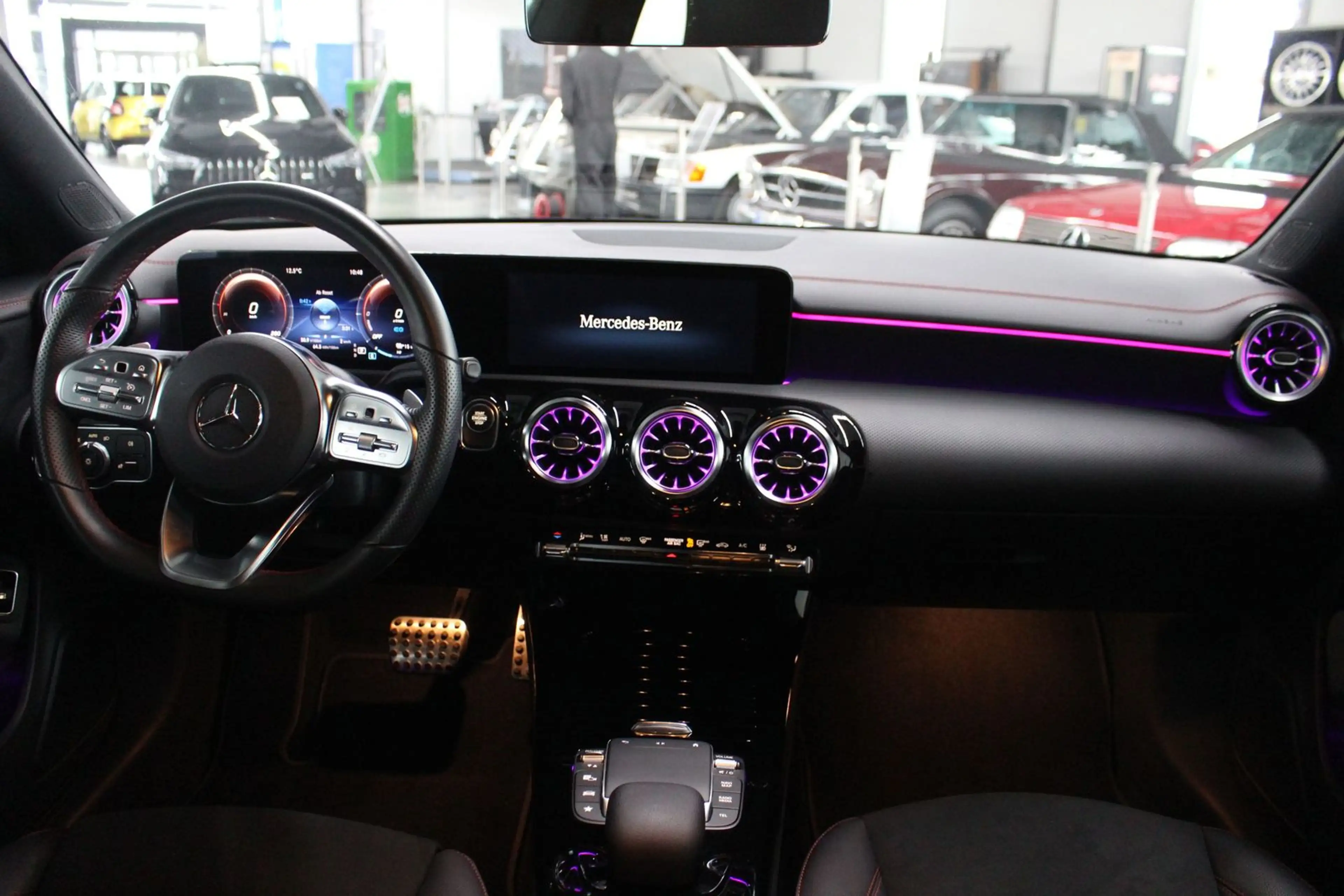 Mercedes-Benz CLA 250 CLA 250 e SB AMG AHK LED Ambiente — photo 11