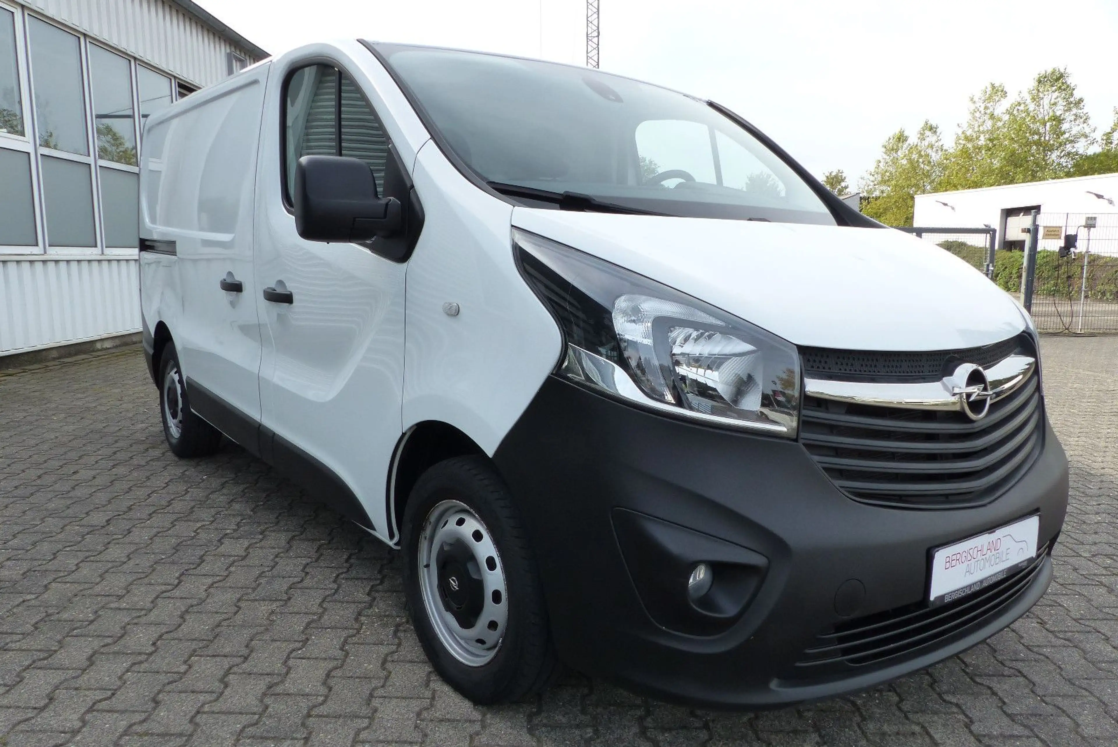 Opel Vivaro B 2,9t, Klima, Tempomat, PDC, Navi — photo 5