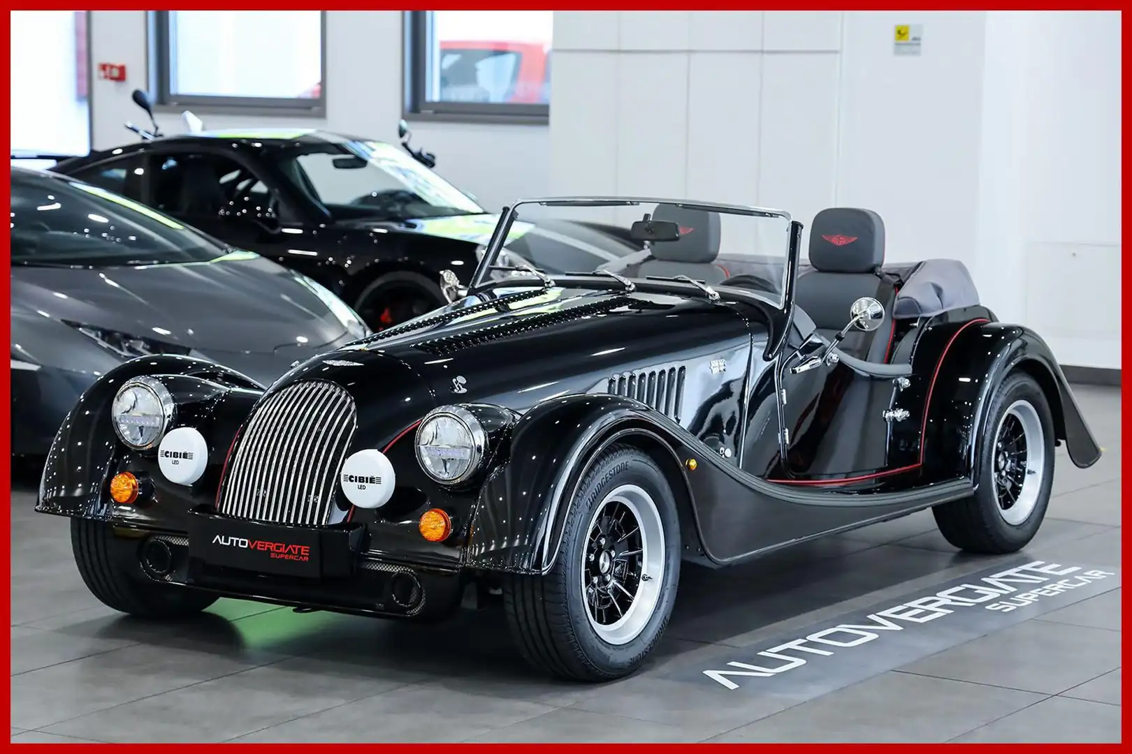 Morgan Plus 4 Plus Four 2.0 Negro - 1
