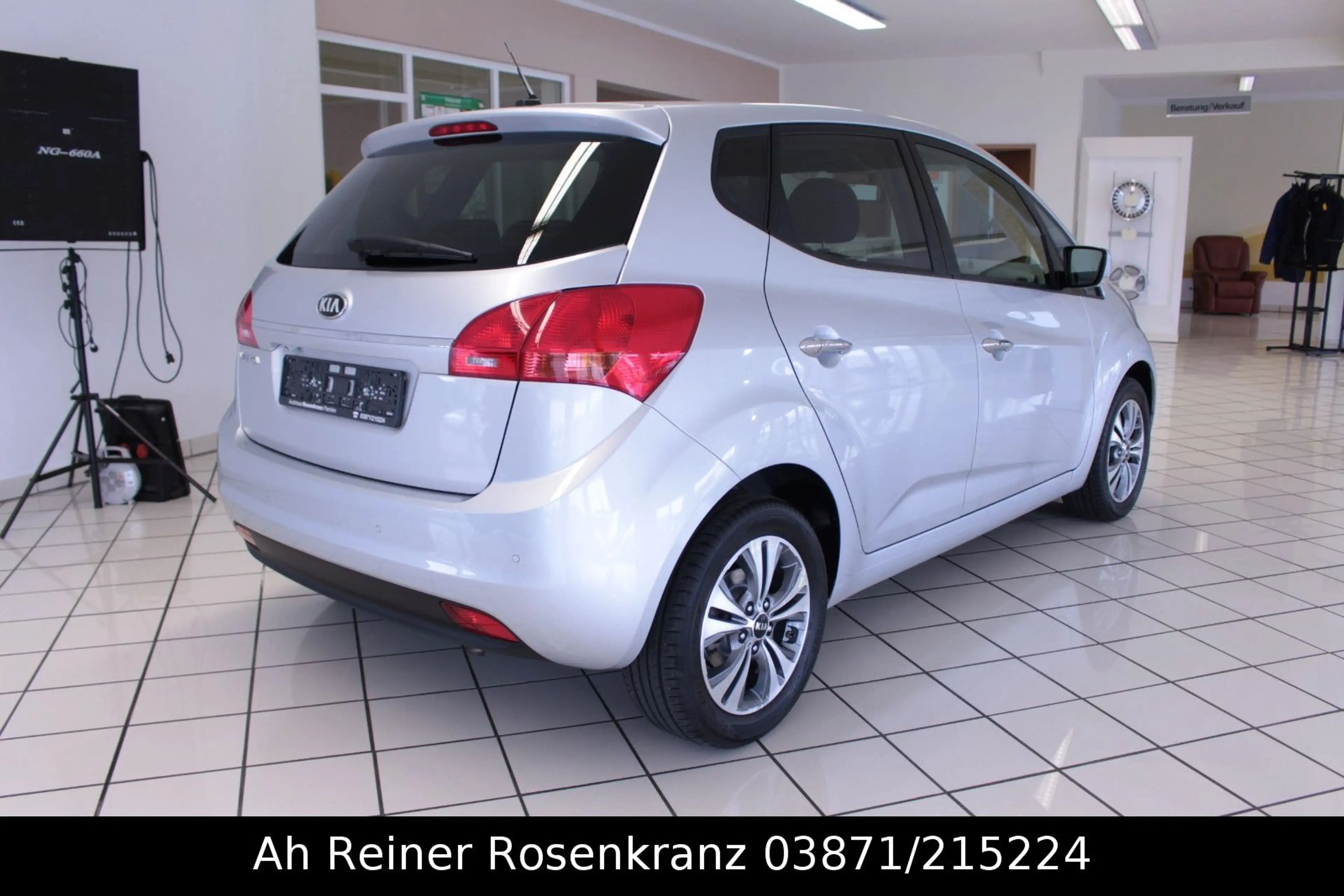 Kia Venga Dream Team Automatik Navi Sitzheiz.TÜV neu — photo 6