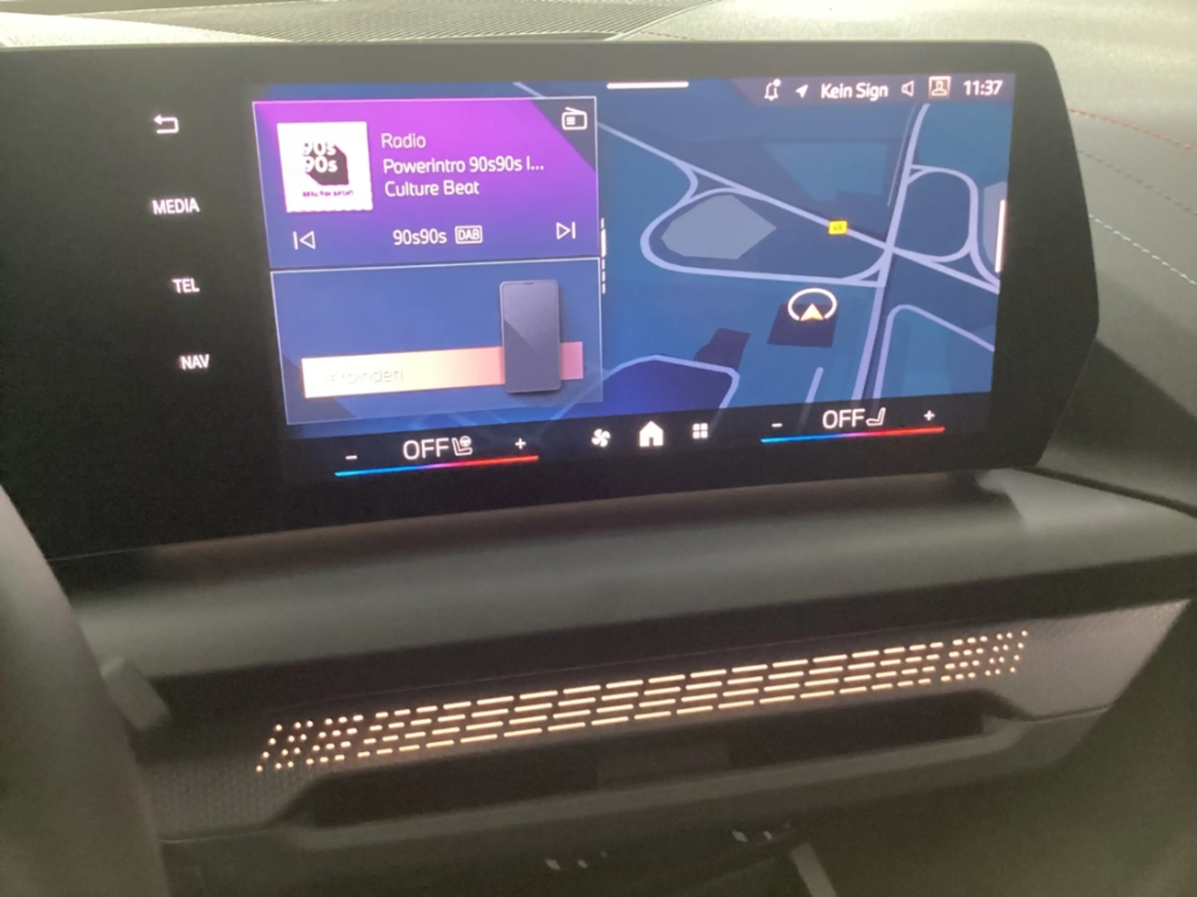 BMW 220 Gran Coupe i M Sport 18'' IconGlow AHK HUD Memory — photo 15
