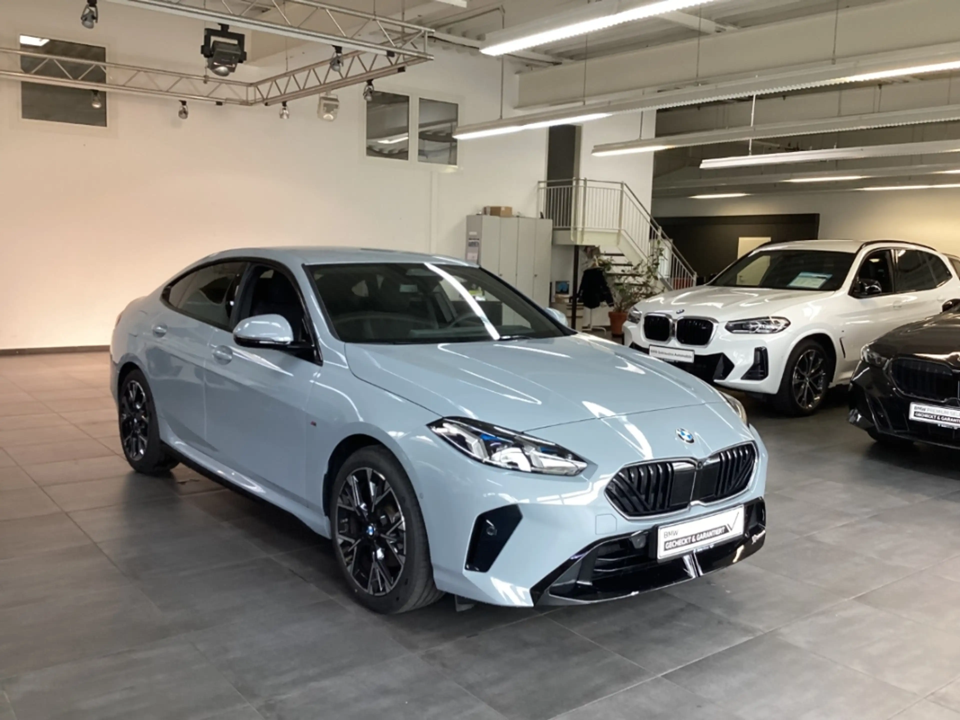 BMW 220 Gran Coupe i M Sport 18'' IconGlow AHK HUD Memory — photo 7