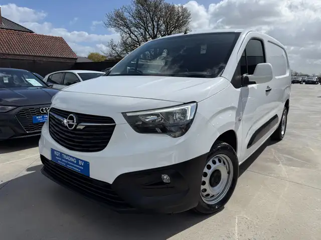 Opel Combo 1.2i 110PK L2 NAVIGATIE CAMERA CARPLAY PDC AIRCO