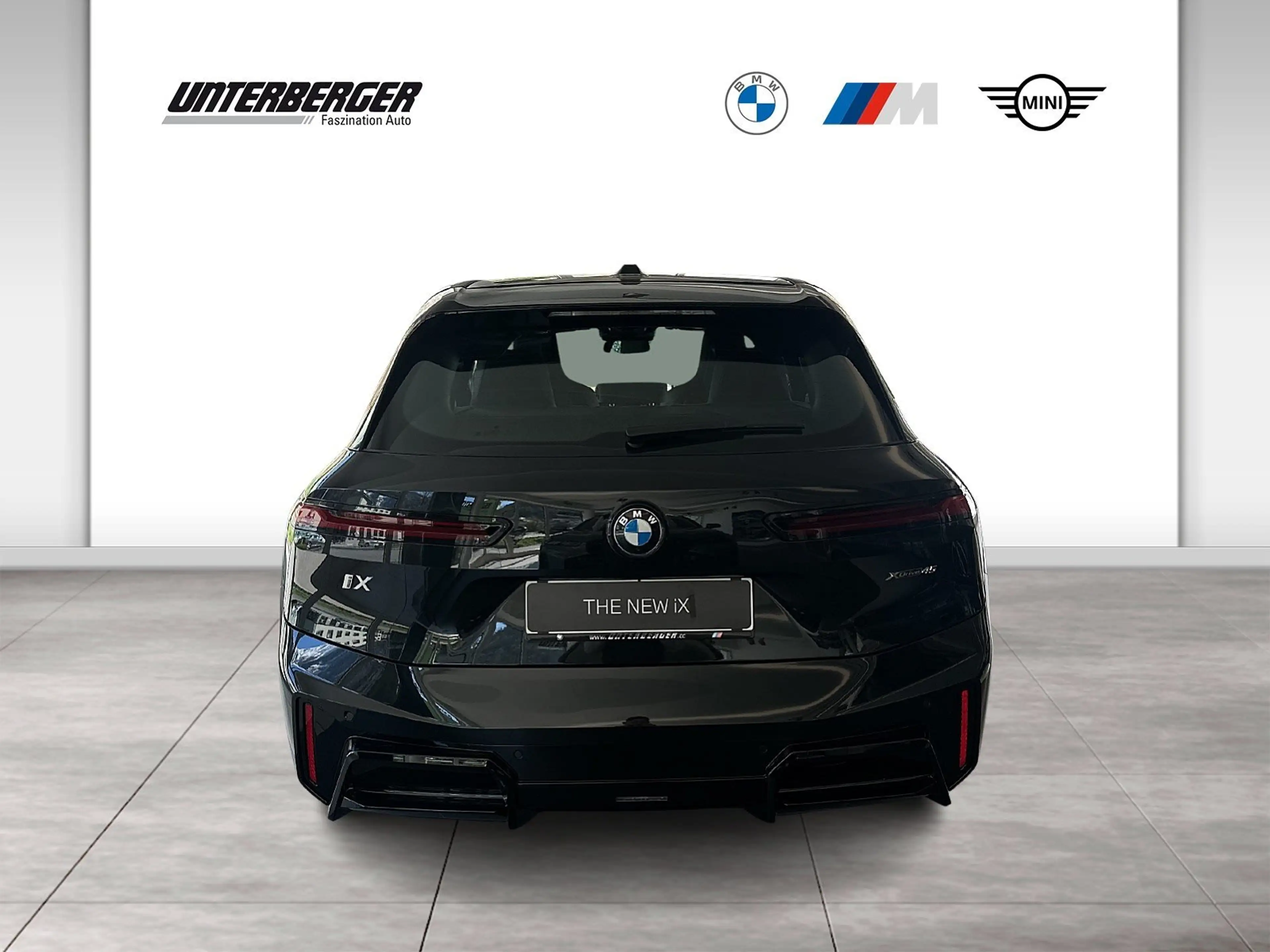 BMW iX xDrive45 BMW iX iX xDrive45 I20 — photo 9