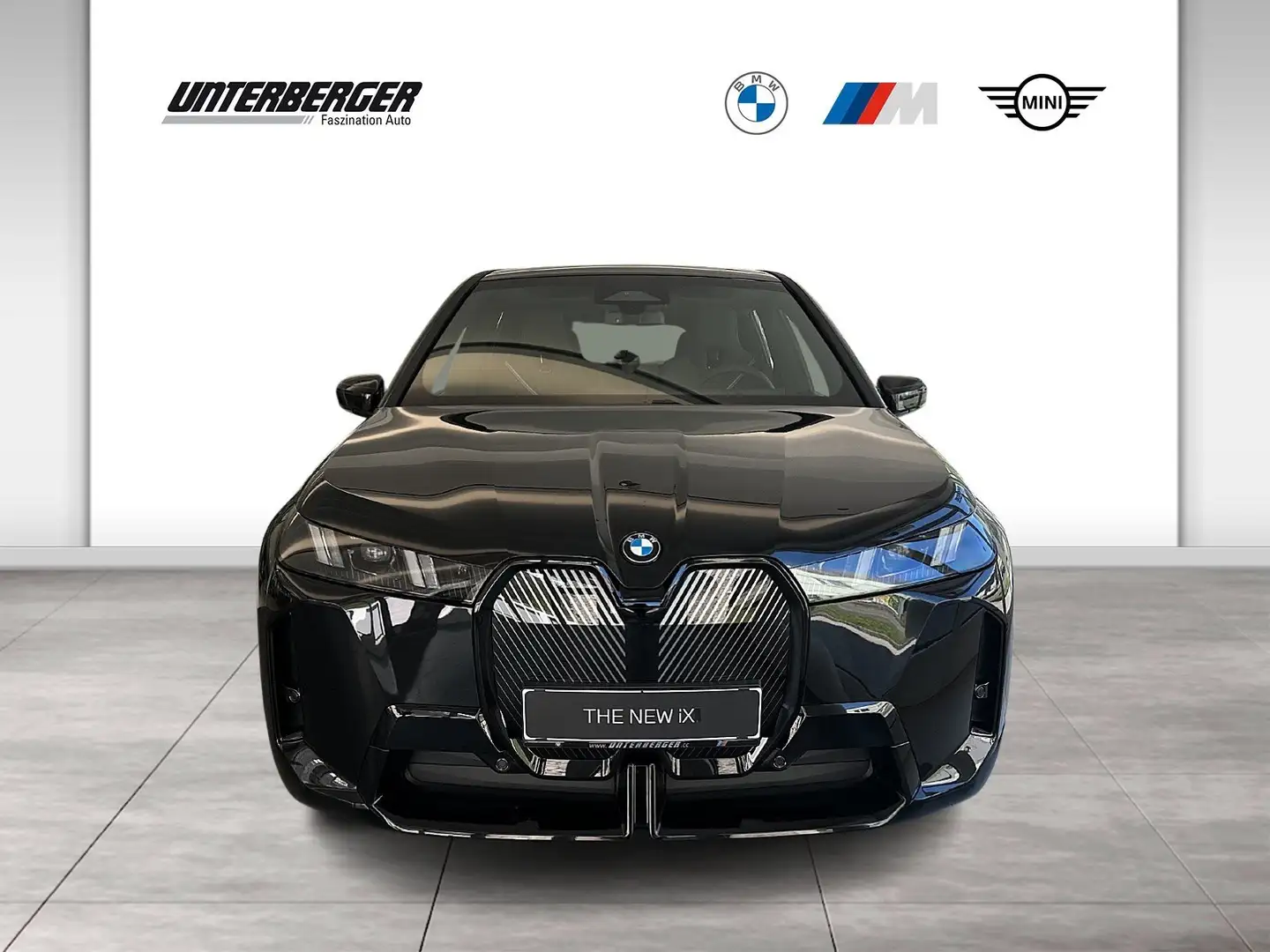 BMW iX xDrive45 BMW iX iX xDrive45 I20 Schwarz - 2