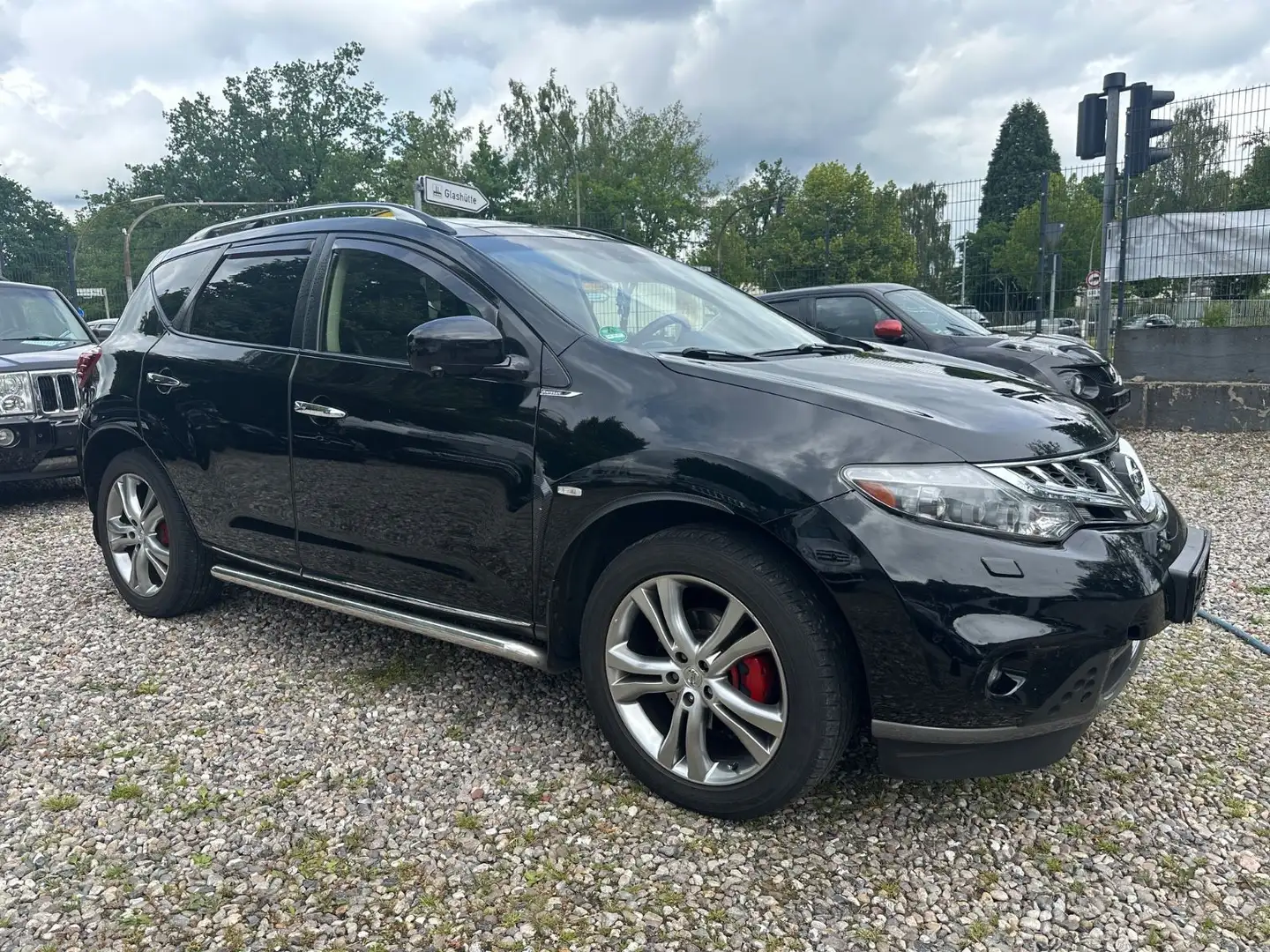 Nissan Murano 2.5 l dCi Executive Schwarz - 1