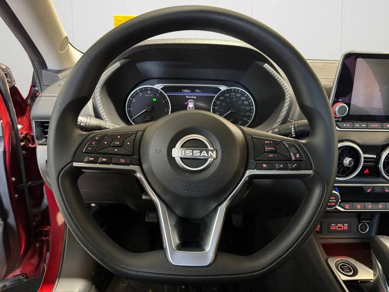 Nissan Sentra снимка Nissan Sentra