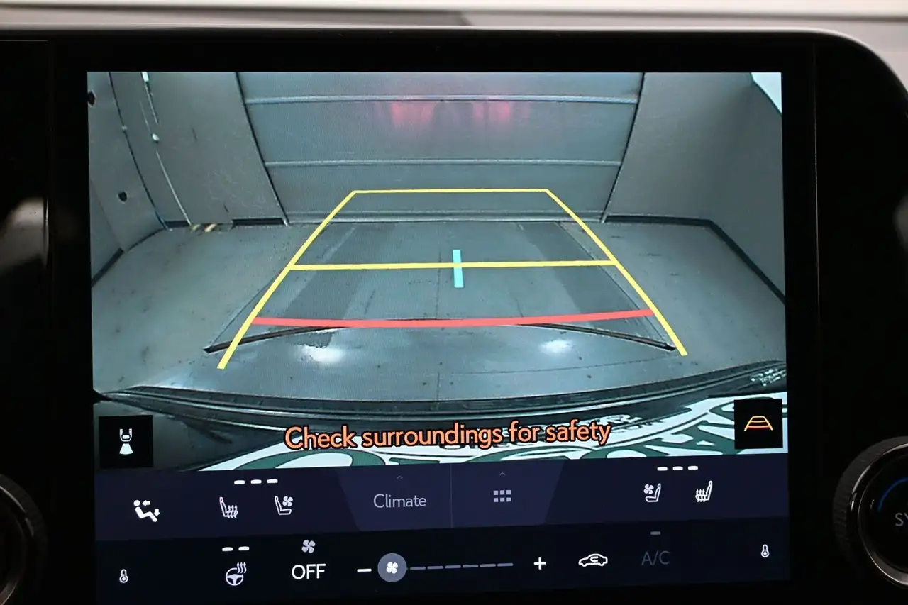 Lexus NX снимка Lexus NX