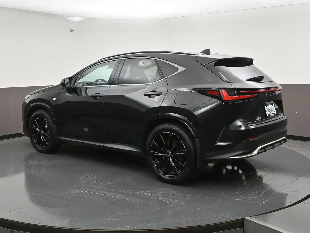 Lexus NX снимка Lexus NX