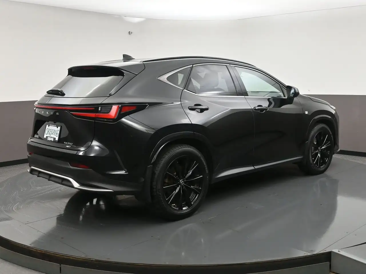 Lexus NX снимка Lexus NX