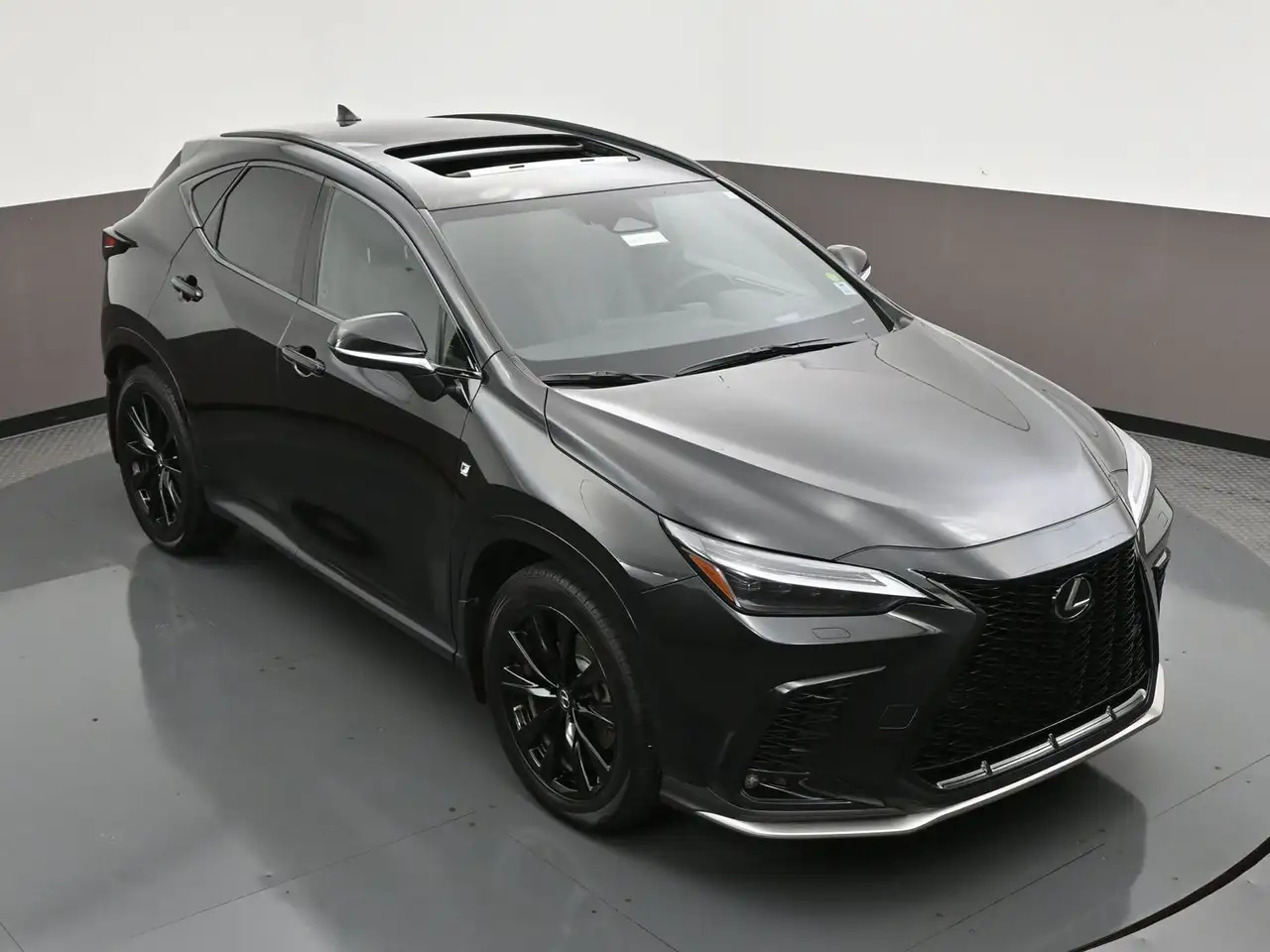 Lexus NX снимка Lexus NX
