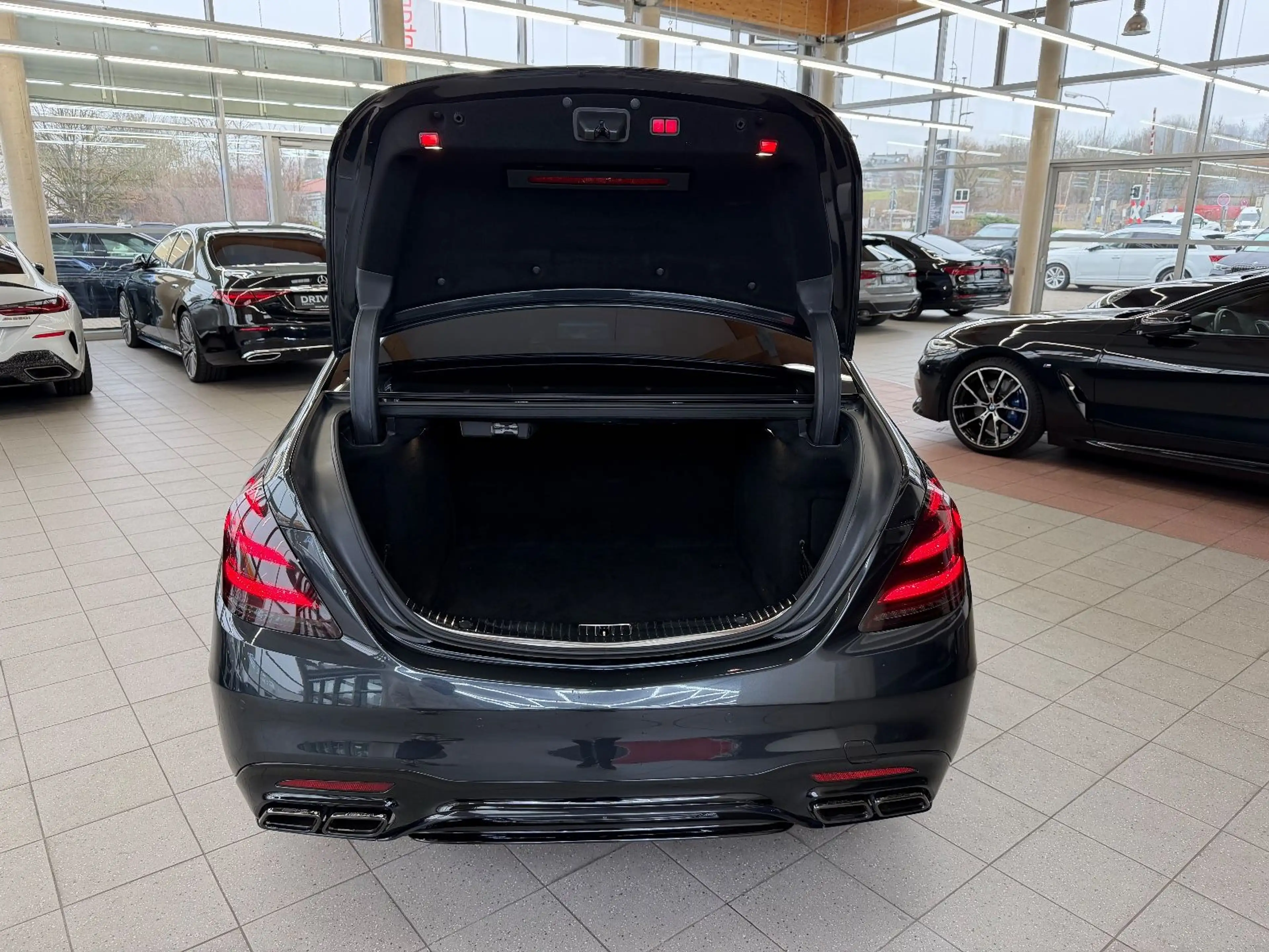 Mercedes-Benz S 63 AMG S 4Matic+ L AMG Drivers Paket — photo 6