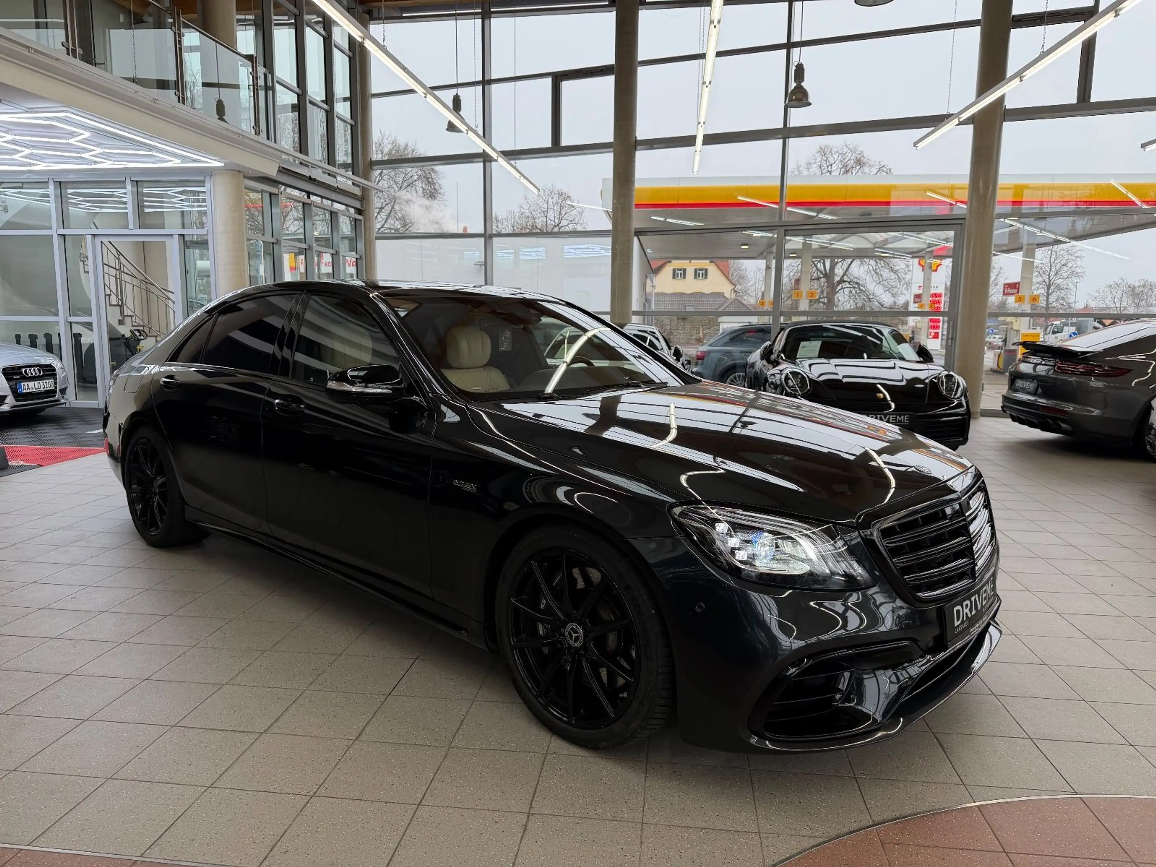 Mercedes-Benz S 63 AMG S 4Matic+ L AMG Drivers Paket — photo 9