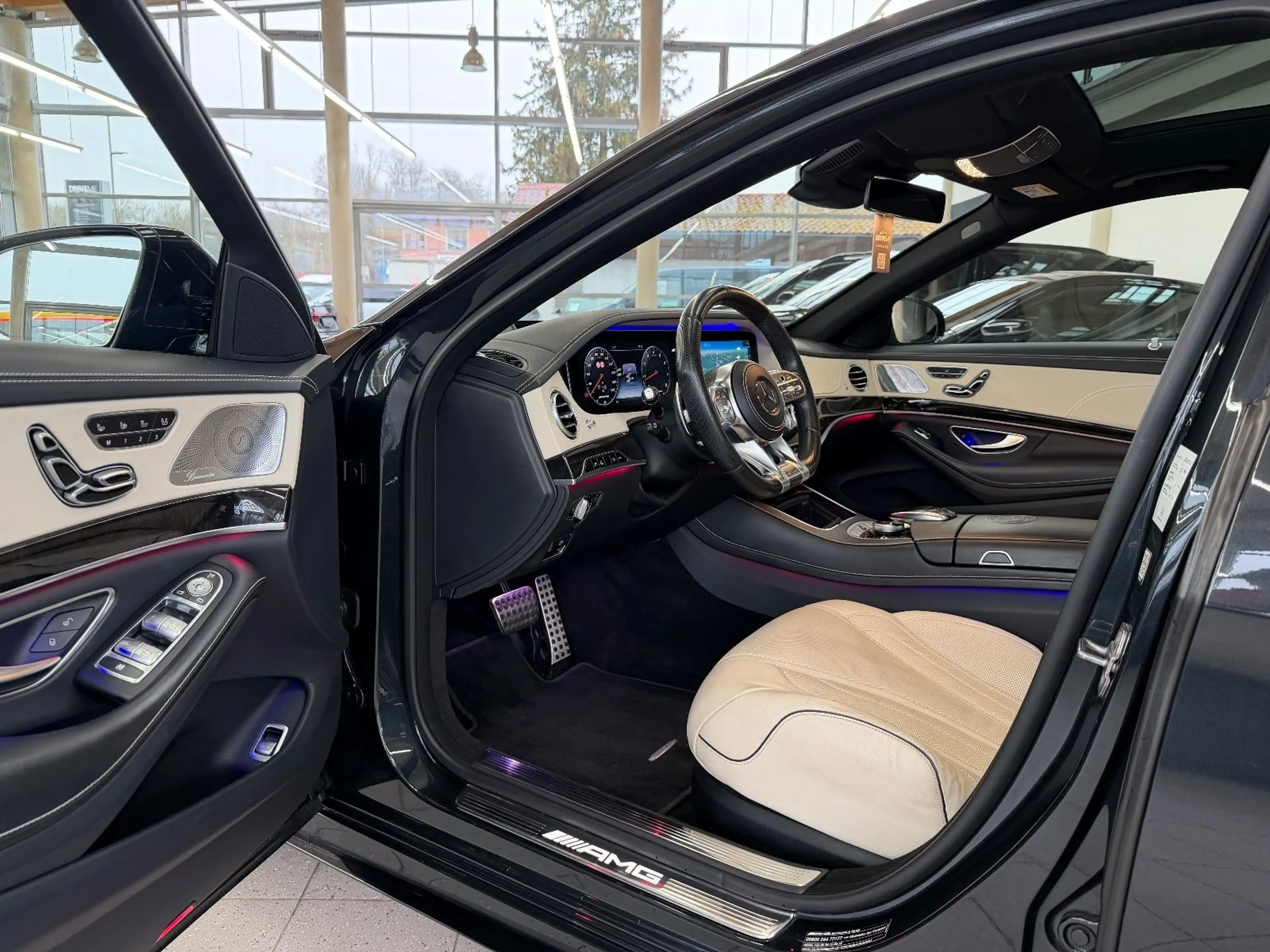 Mercedes-Benz S 63 AMG S 4Matic+ L AMG Drivers Paket — photo 15