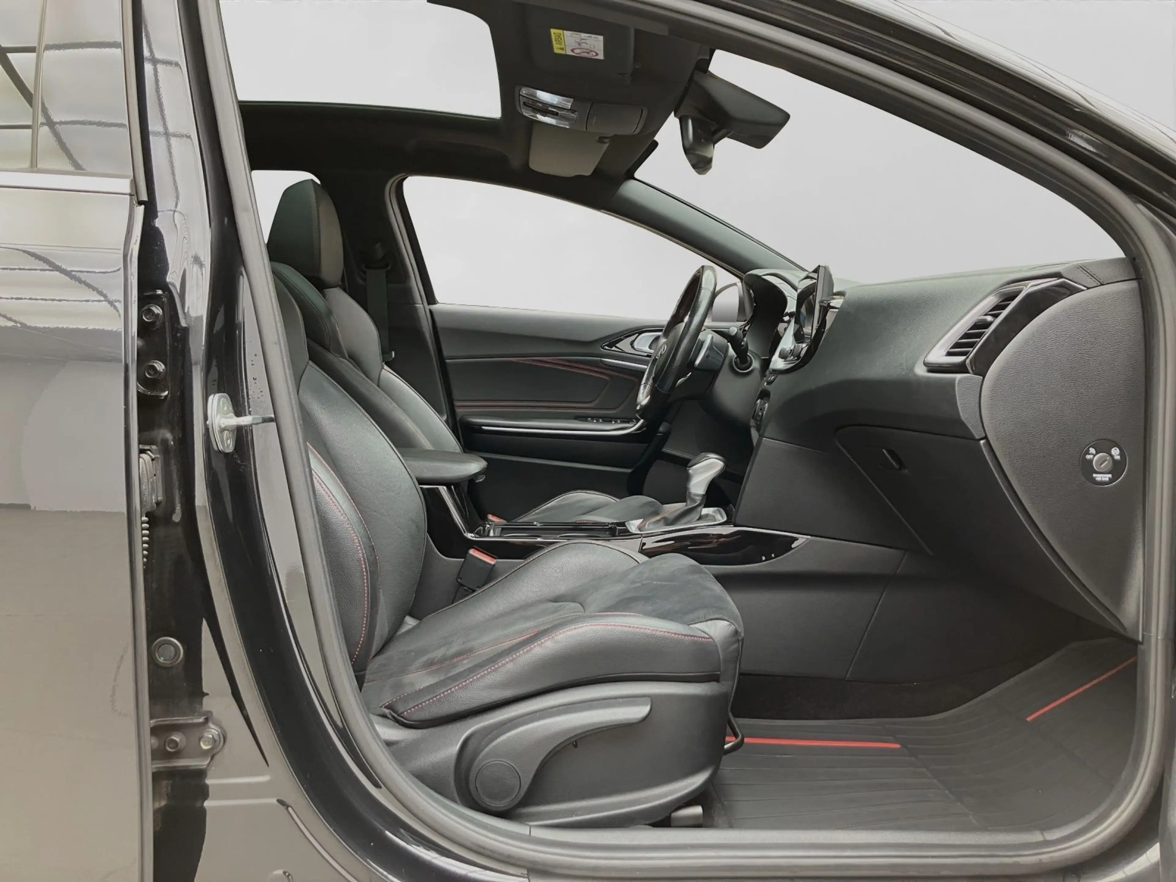Kia ProCeed / pro_cee'd ProCeed 1.6 T-GDI GT PANO LM18 KAMERA — photo 4
