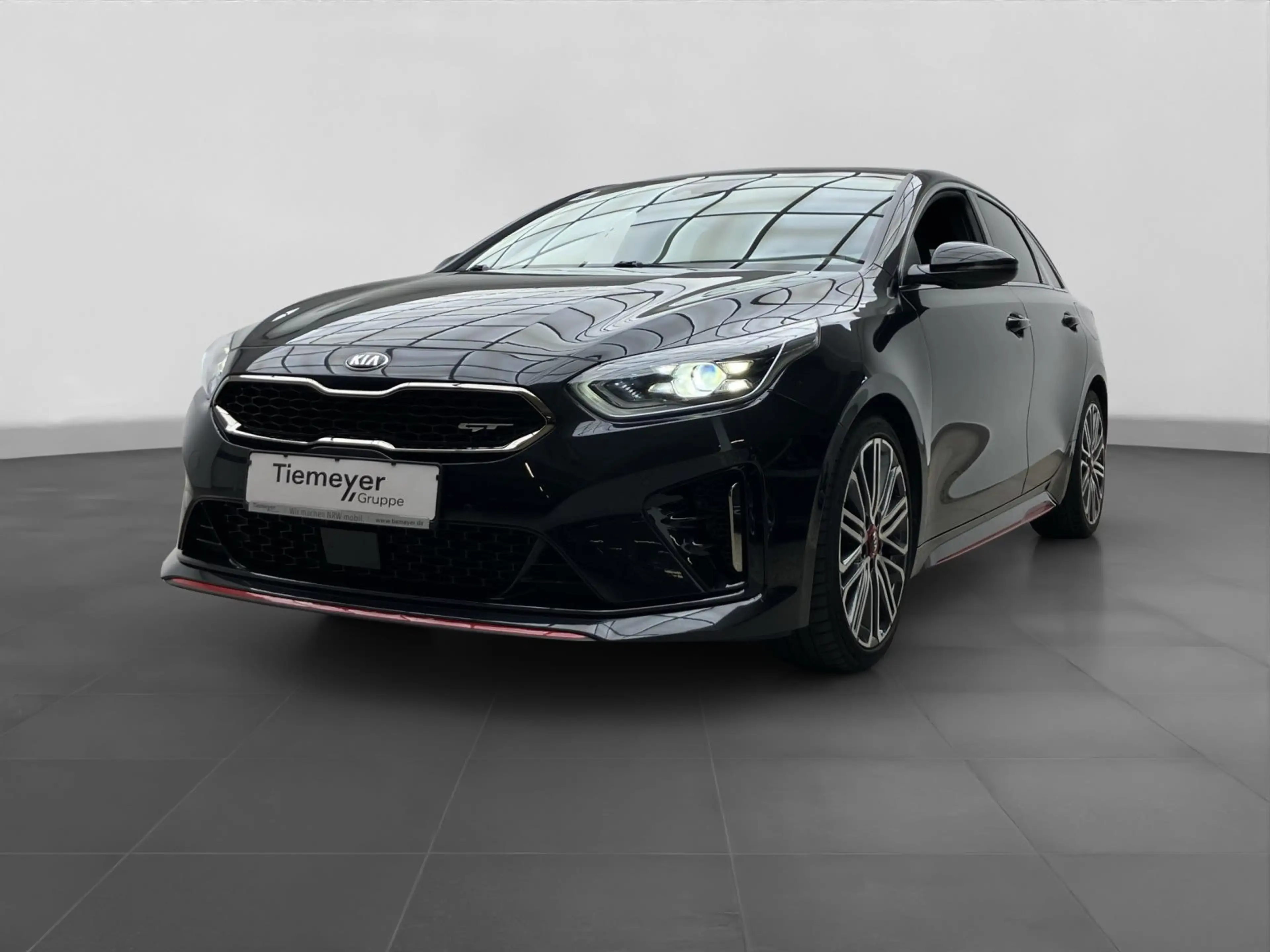 Kia ProCeed / pro_cee'd ProCeed 1.6 T-GDI GT PANO LM18 KAMERA — photo 2