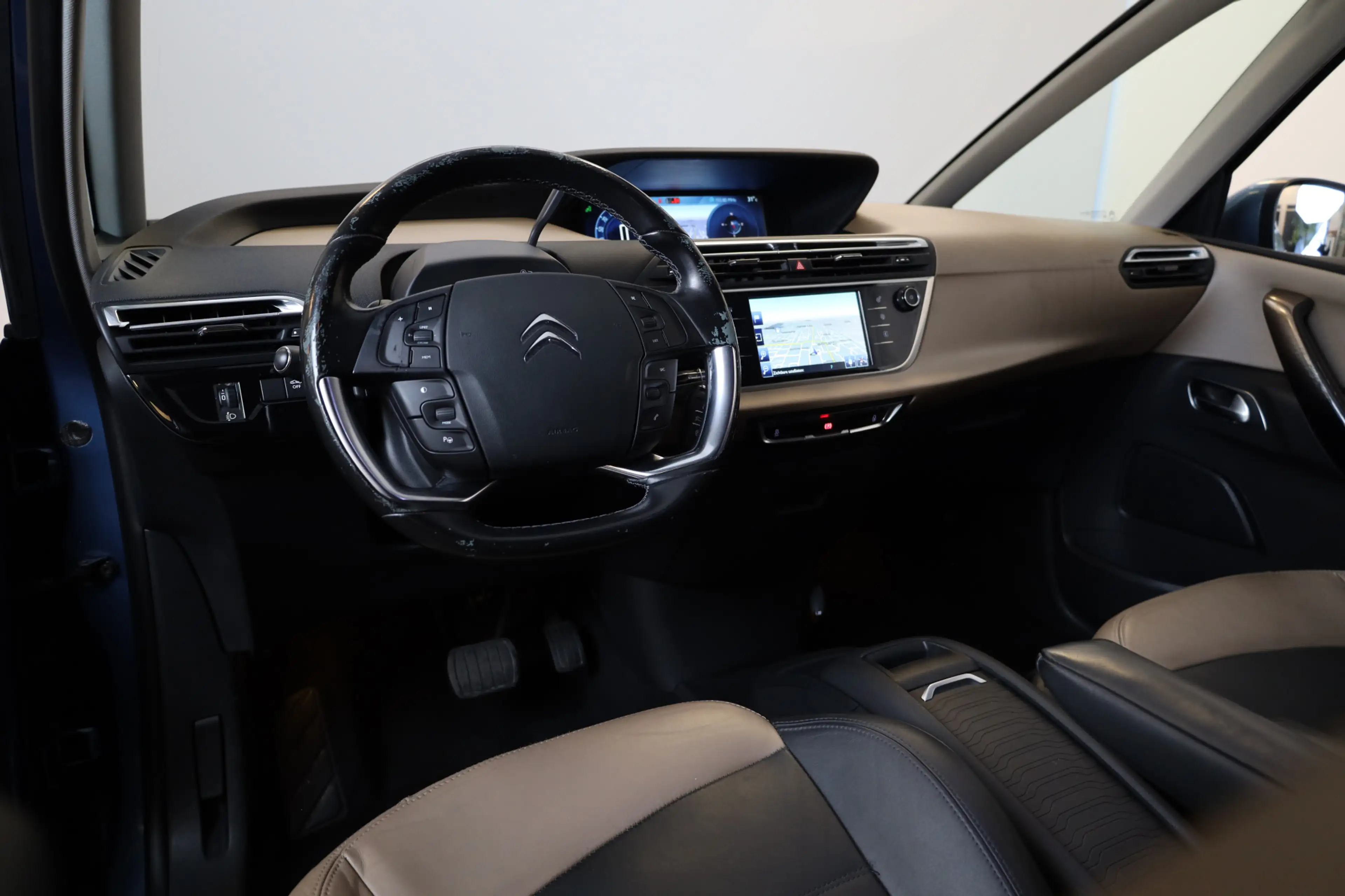 Citroen Grand C4 Picasso THP 165 Exclusive Automaat Vol leer | trekhaak | N — photo 36