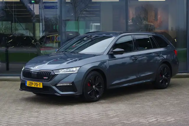 Skoda Octavia Combi 1.4 TSI RS 245 PK iV PHEV BNS, Leder-Alcanta