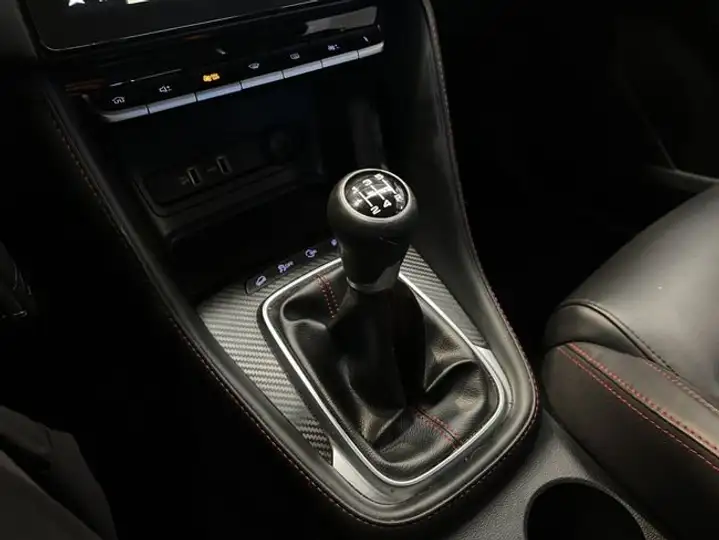MG ZS 2023, foto 51
