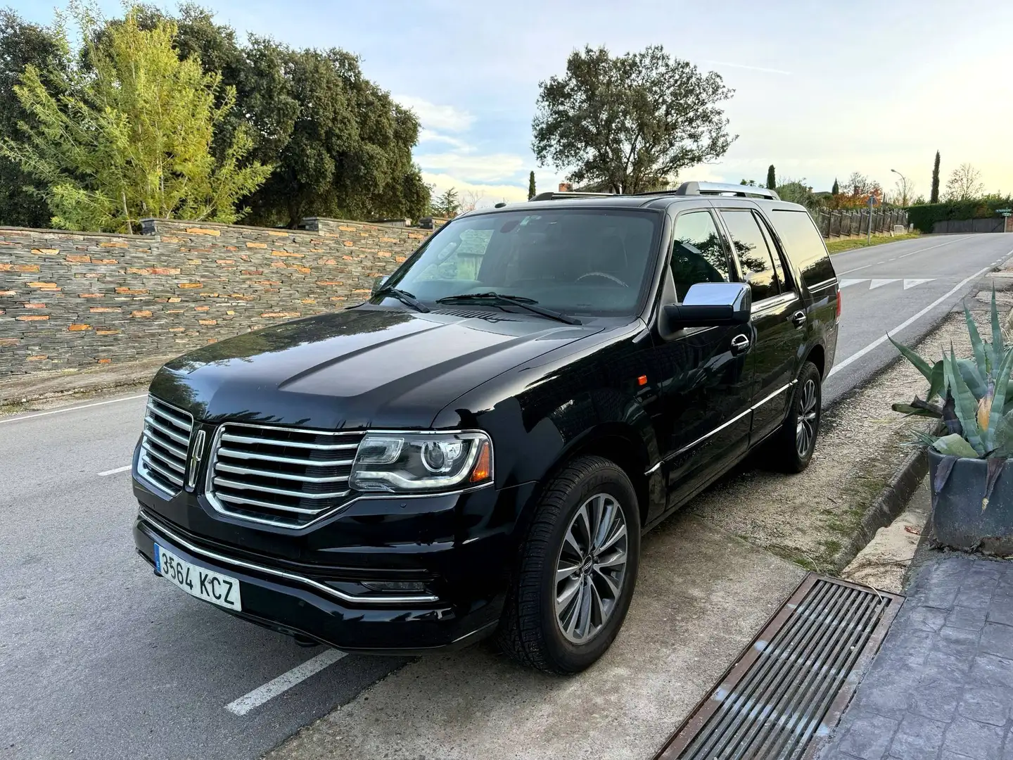Lincoln Navigator 3.5 V6 EcoBoost 7 plazas Schwarz - 1
